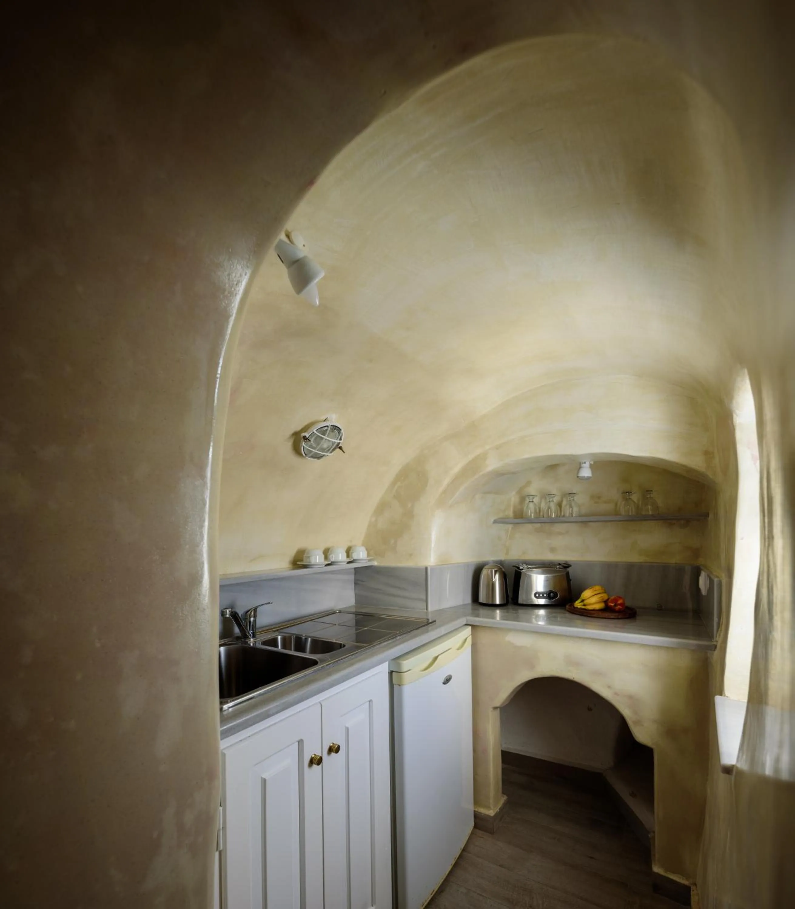 Kitchen or kitchenette in Strogili