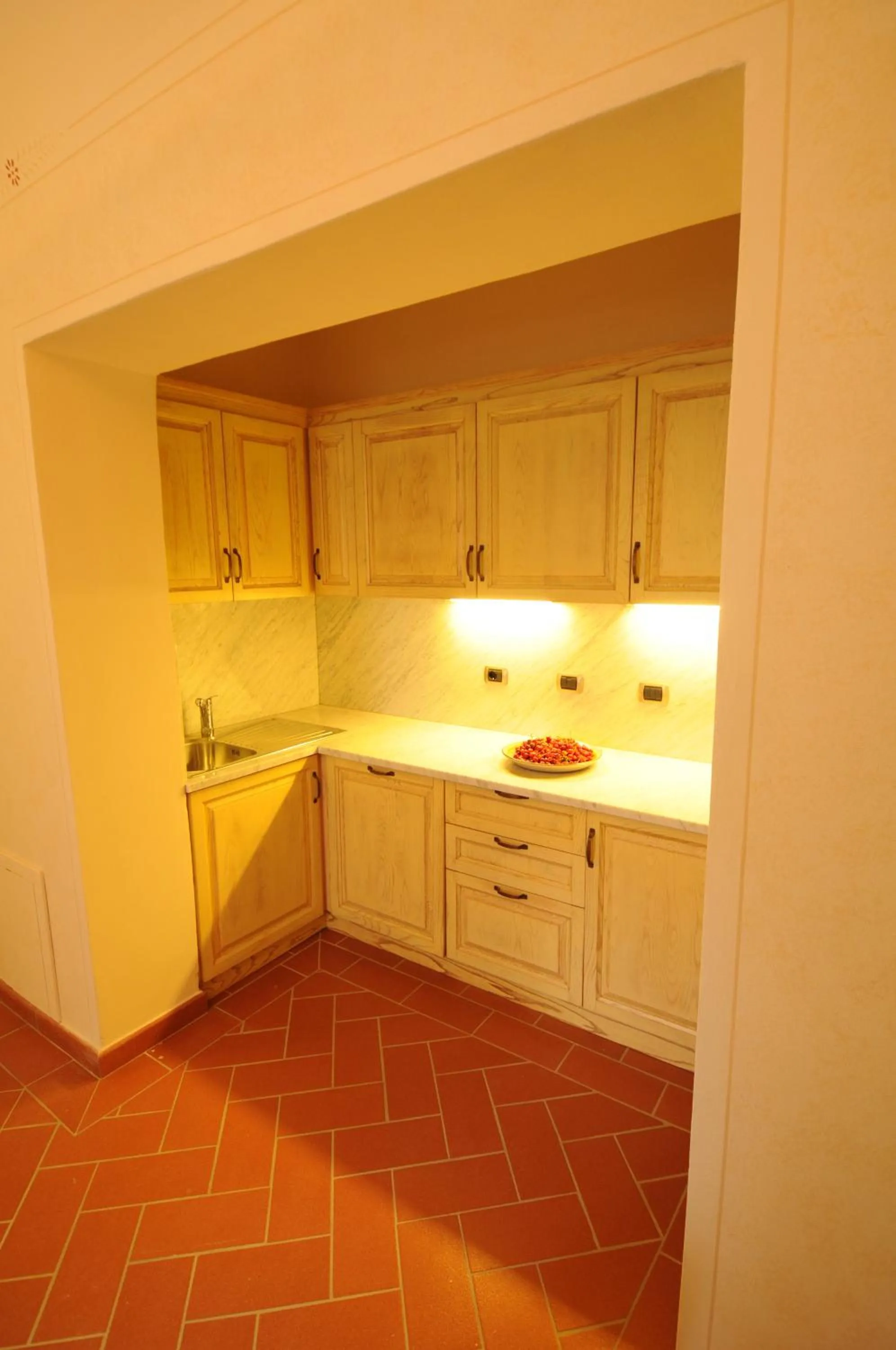 Kitchen or kitchenette in Relais Villa Sensano