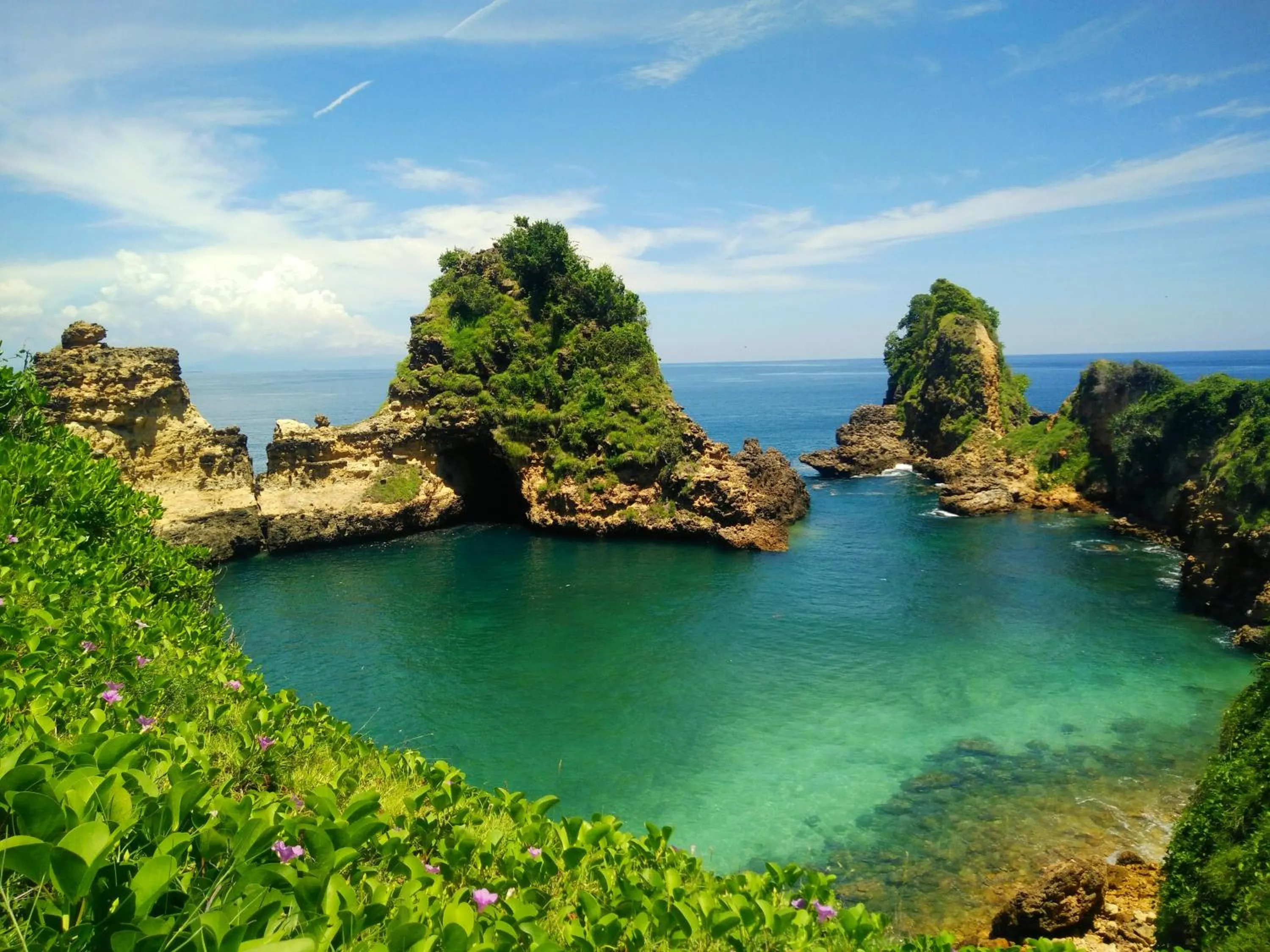 Natural landscape in Tunak Cottage