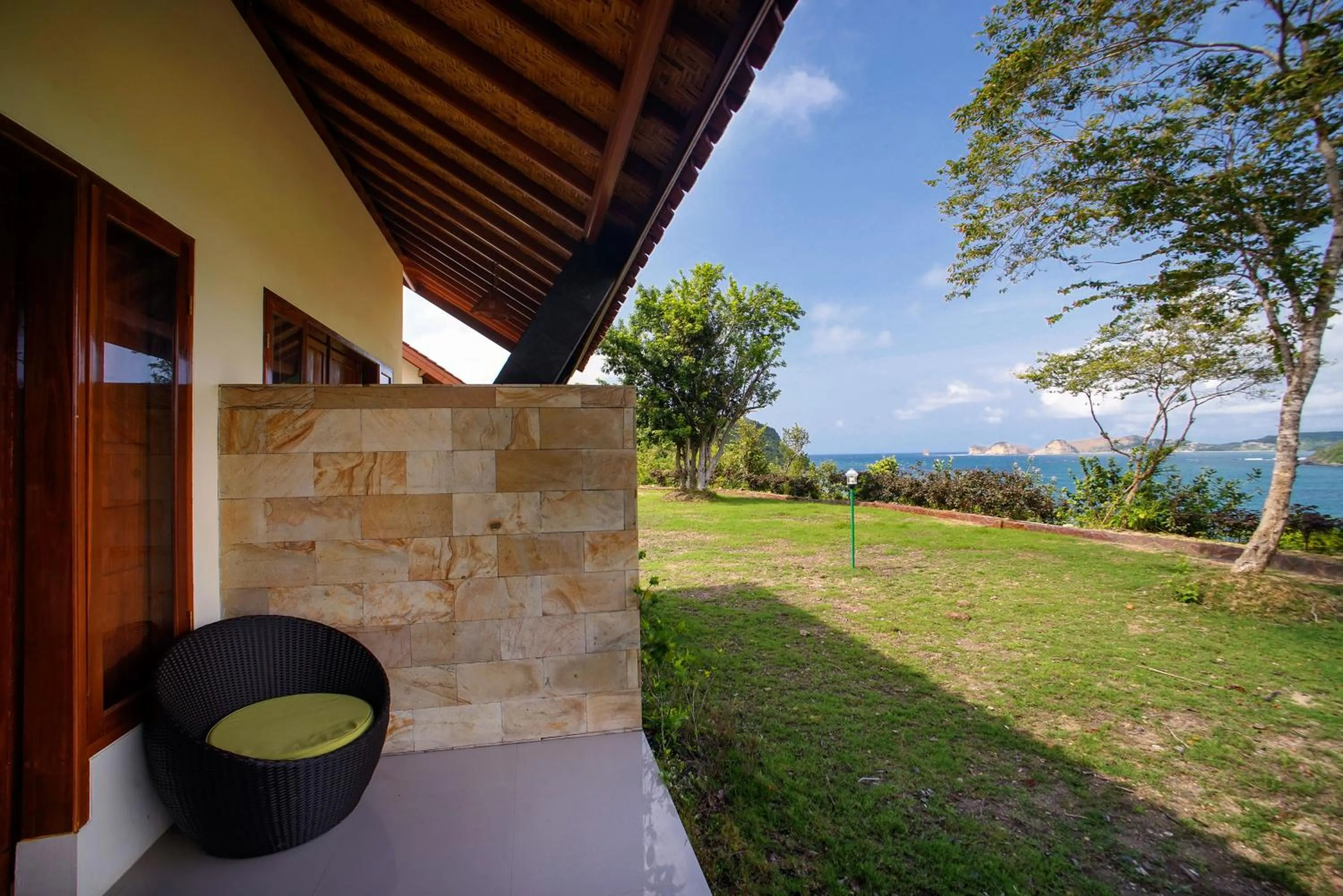 Patio in Tunak Cottage