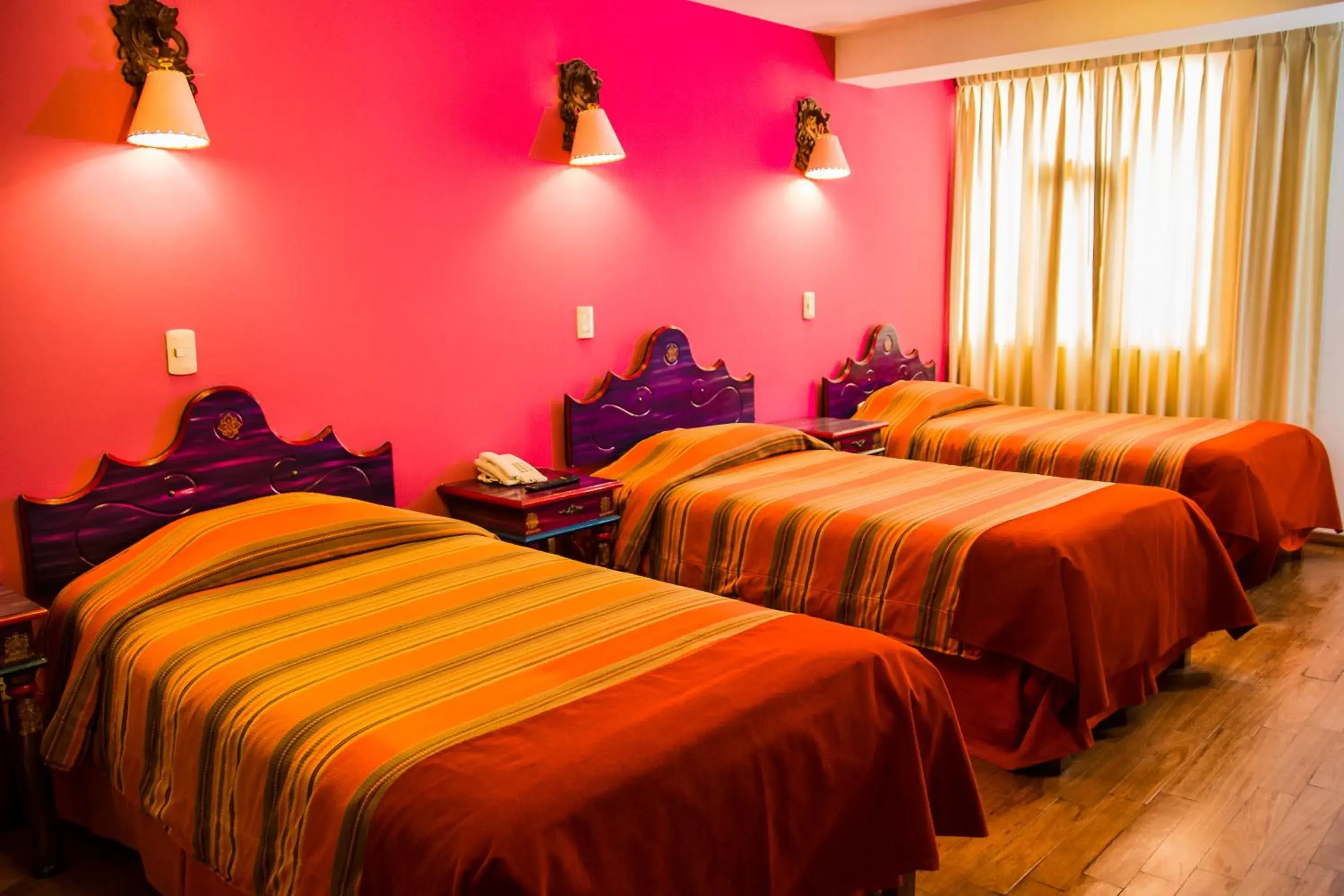 Standard Triple Room in Hotel Warari Standard Triple Room in Hotel Warari