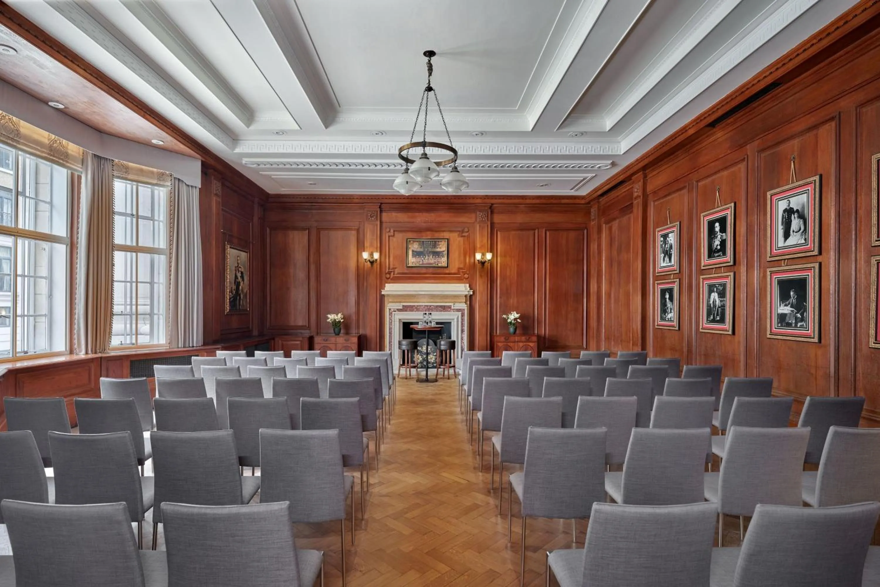 Meeting/conference room in London Marriott Hotel County Hall