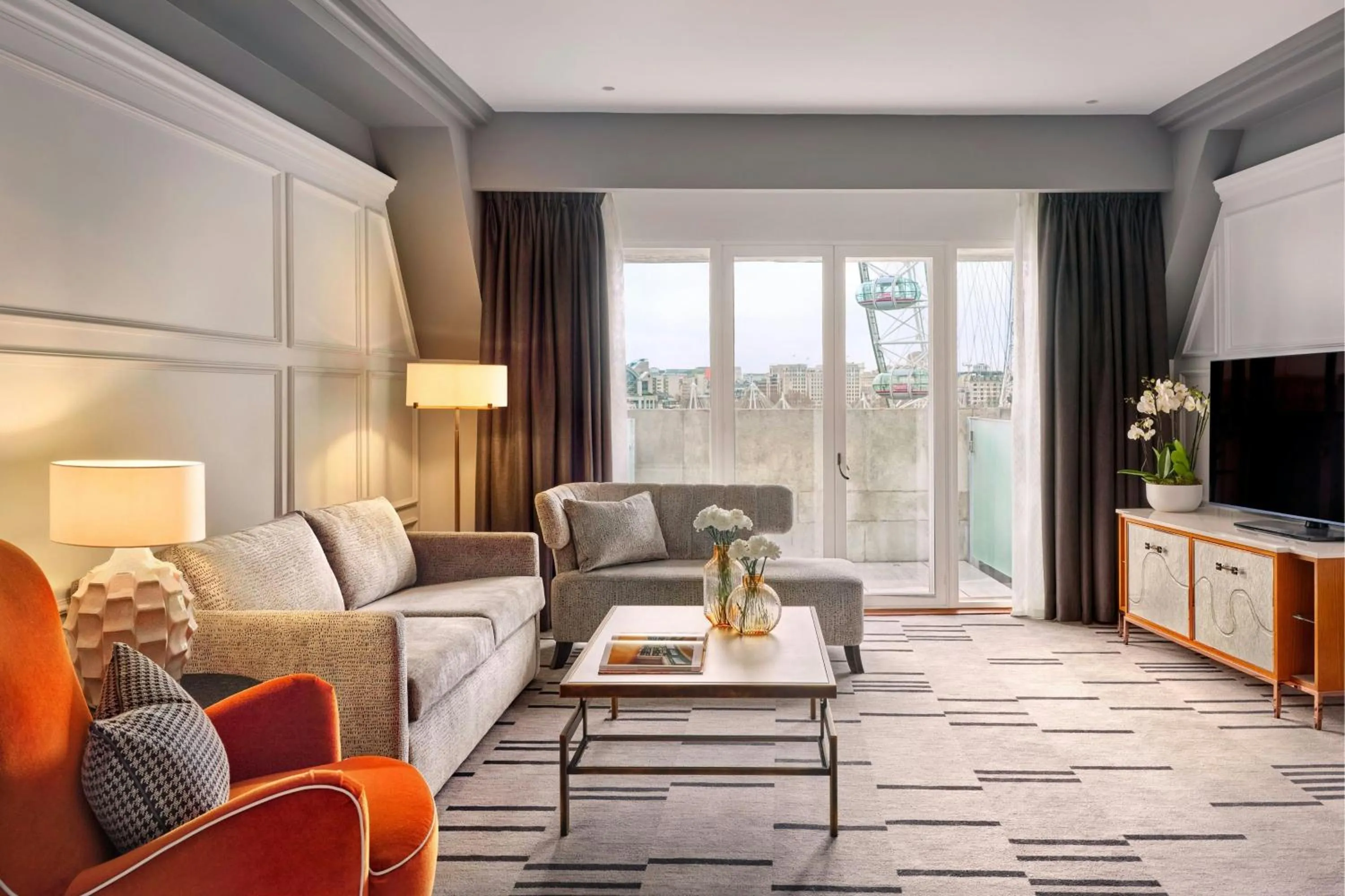 Photo of the whole room in London Marriott Hotel County Hall