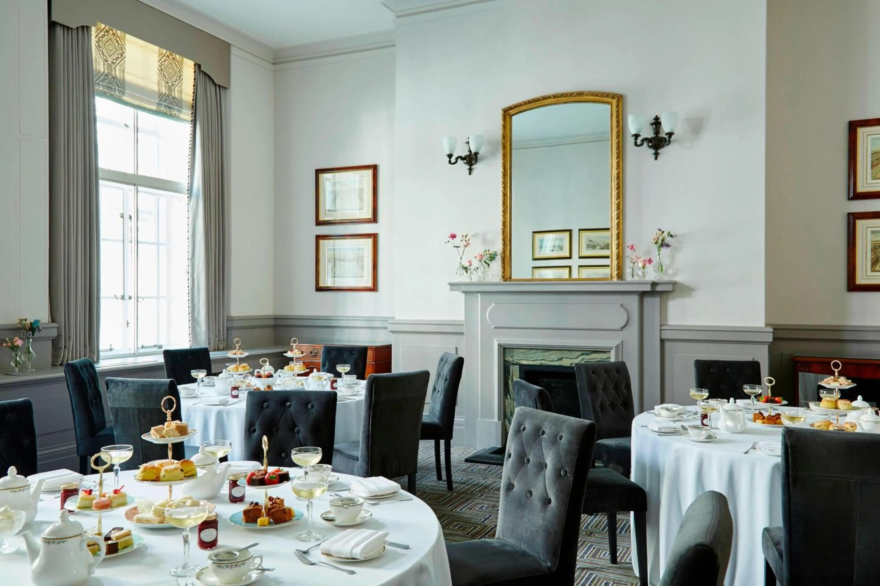 Meeting/conference room in London Marriott Hotel County Hall