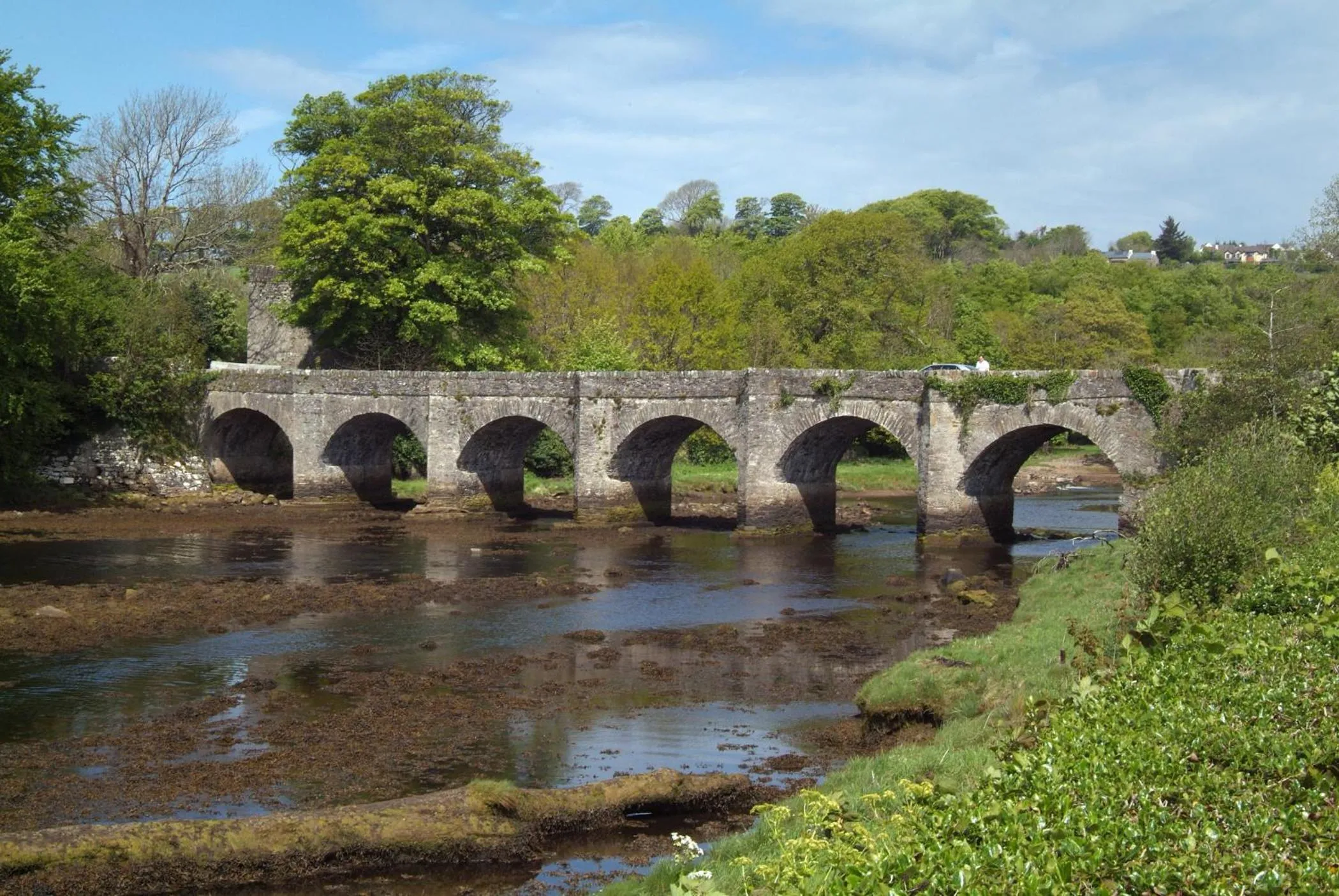 Day in Lake of Shadows Hotel