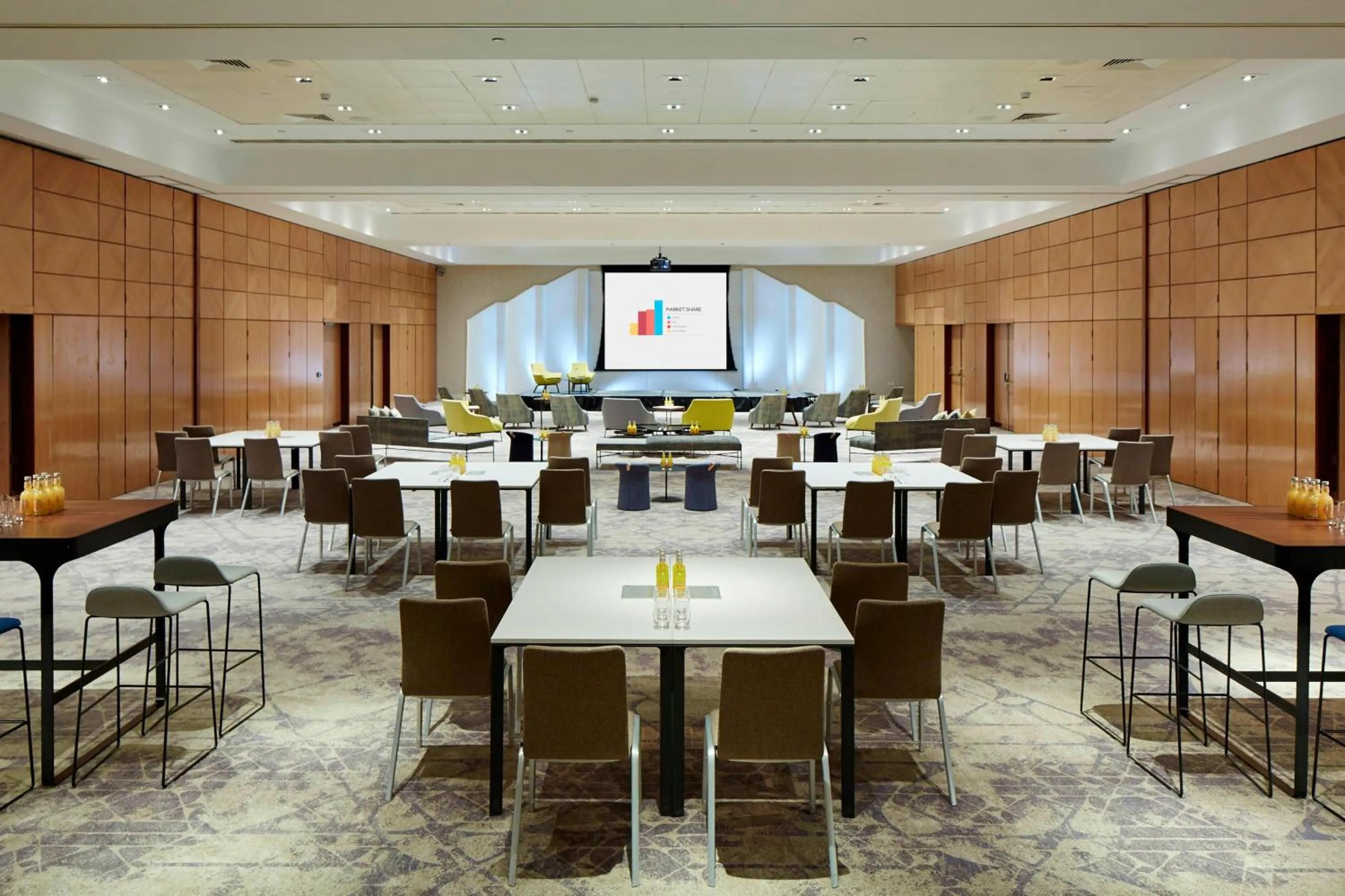 Meeting/conference room in London Heathrow Marriott Hotel