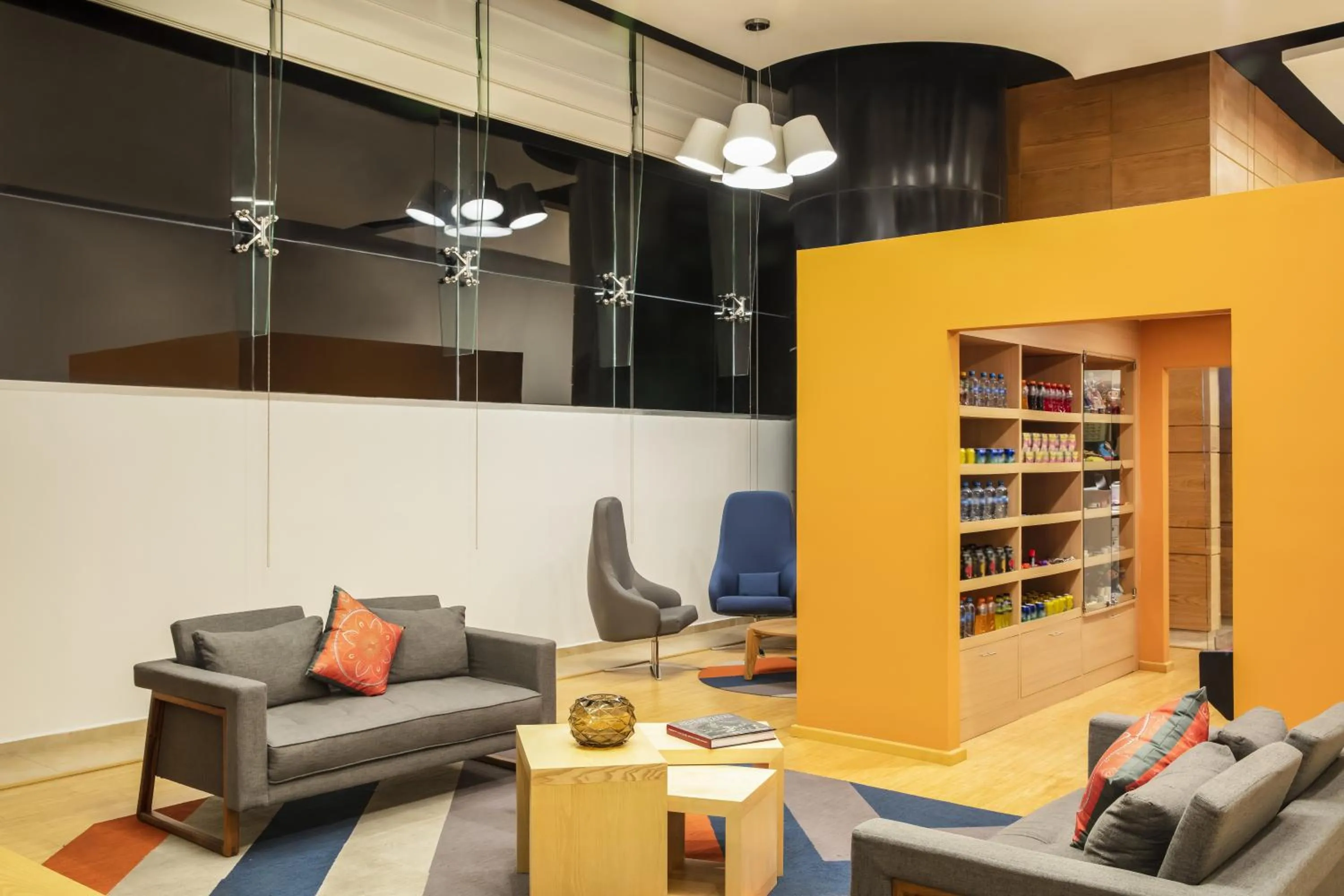 Lobby or reception in Fiesta Inn Express Queretaro Constituyentes