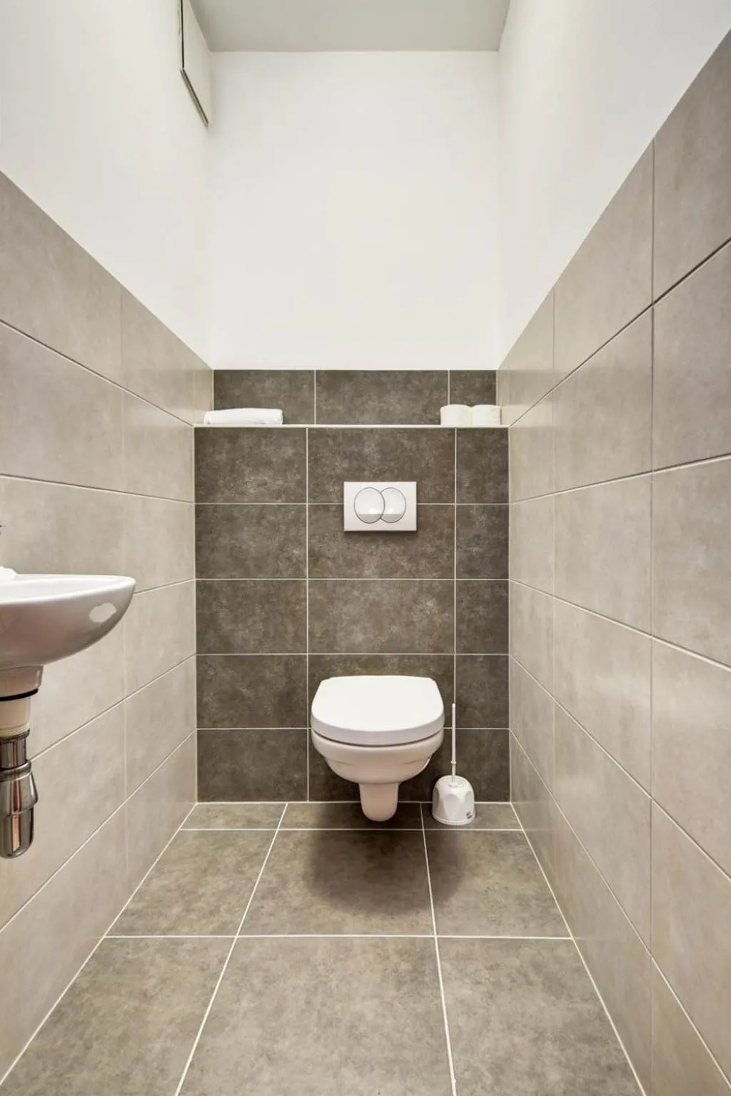 Toilet in Vision Apartments Budapest