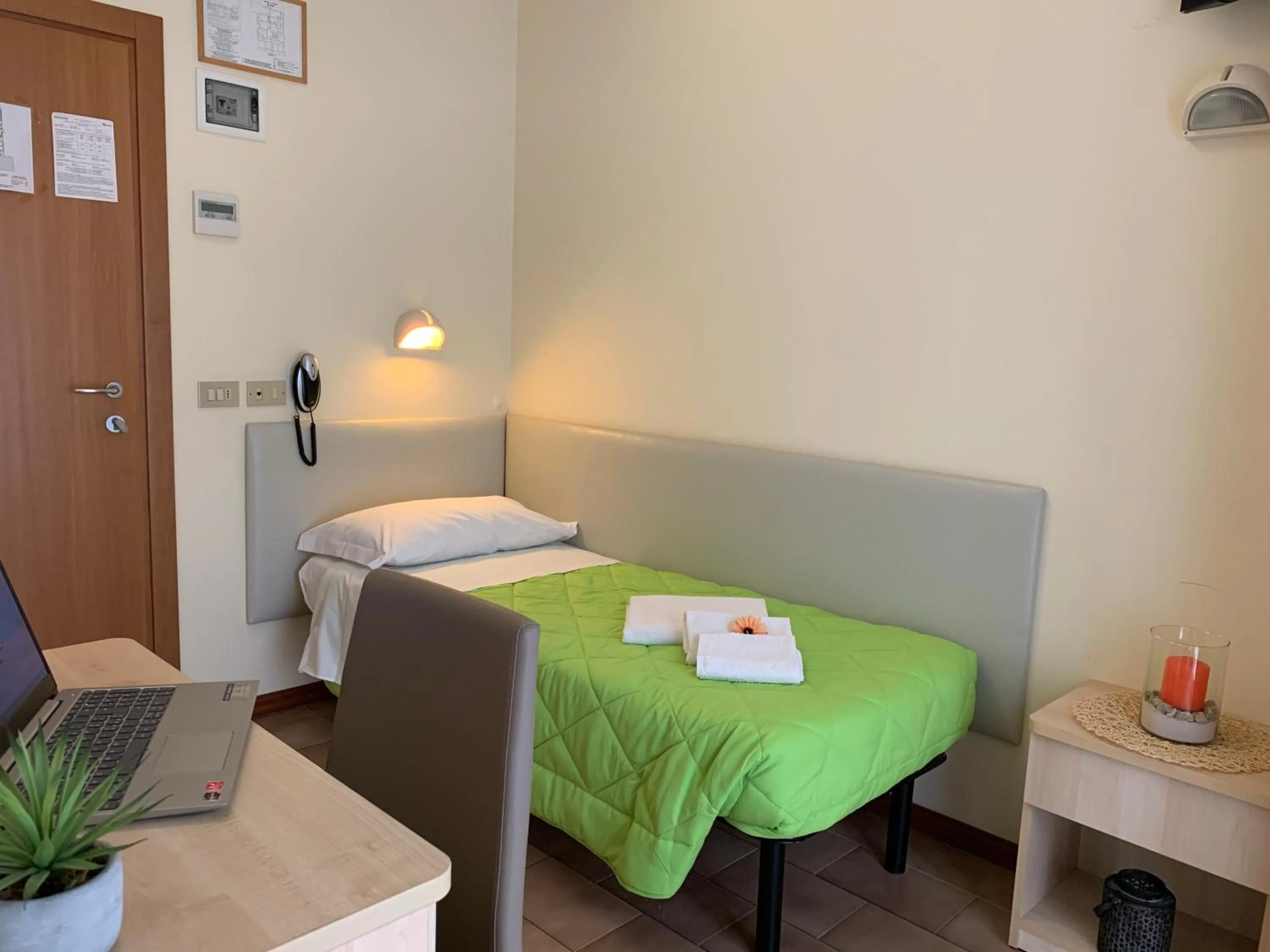 Photo of the whole room in Hotel Palma Benessere