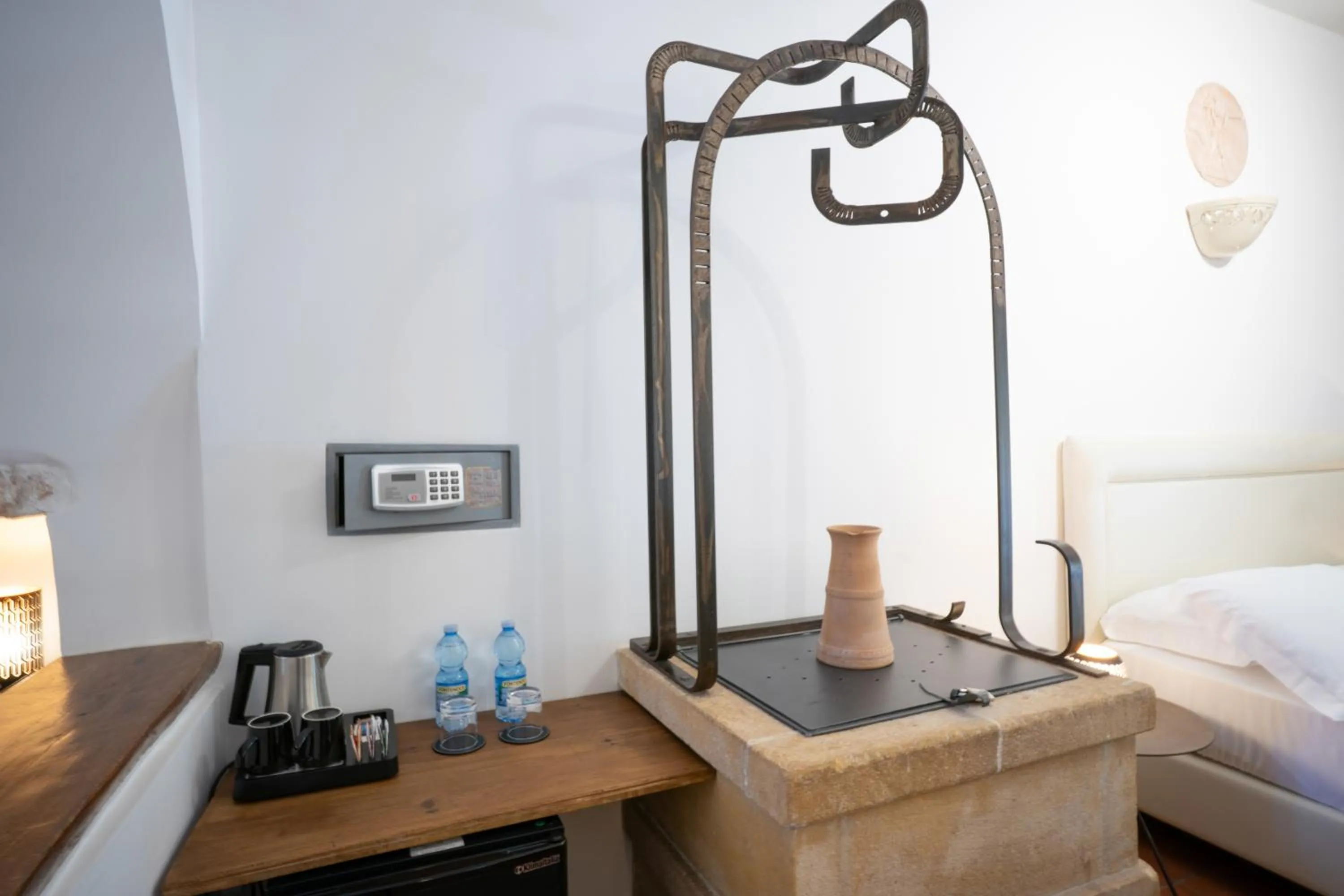 Food and drinks, Bed in Masseria Le Lamie