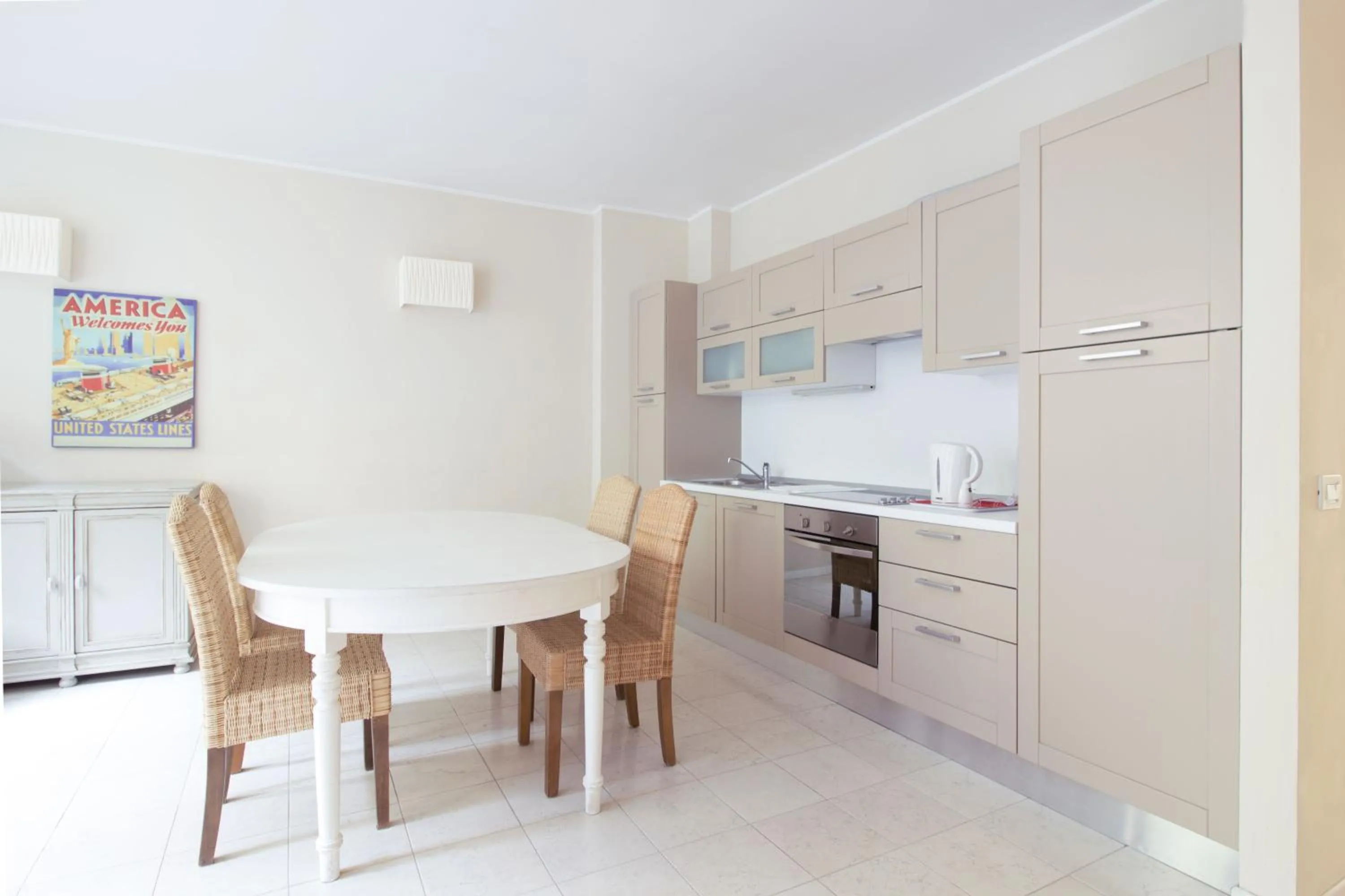 Kitchen or kitchenette in Adriano Residence