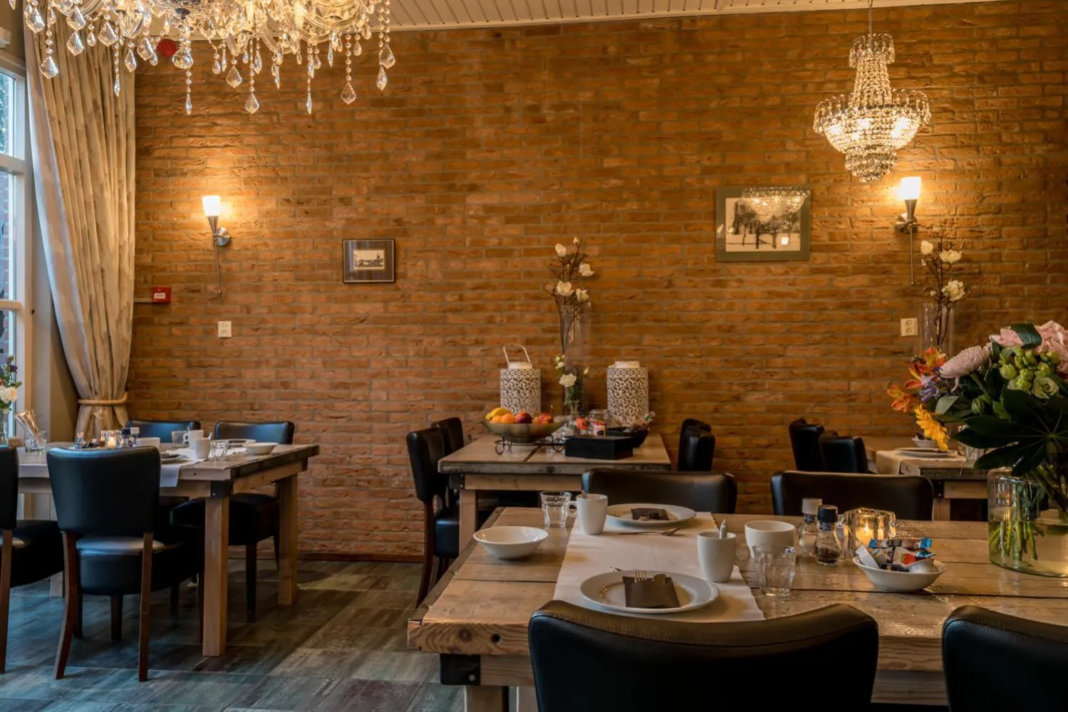 Continental breakfast in Hotel-Restaurant van der Weijde