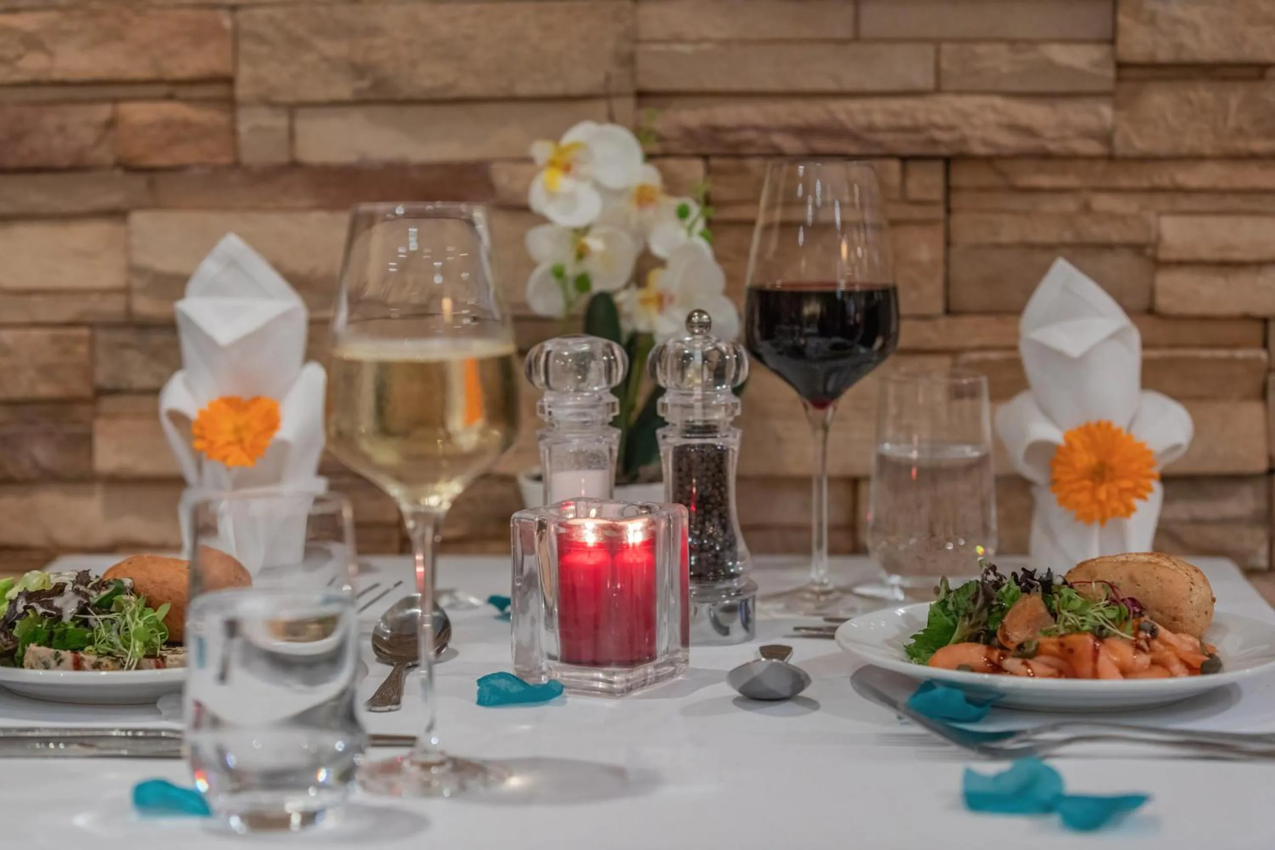 Food and drinks in Meon Valley Hotel, Spa & Golf