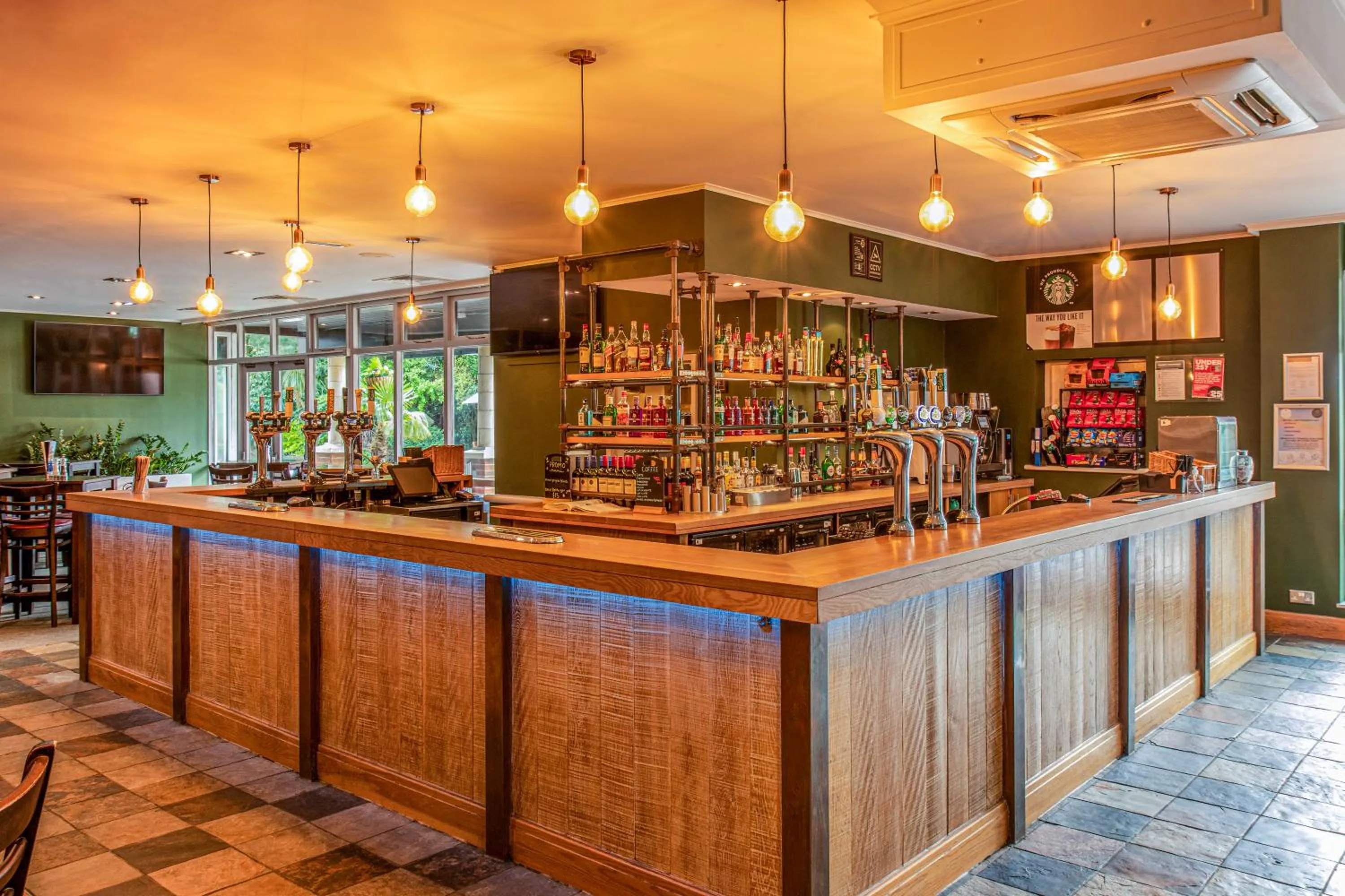 Restaurant/places to eat in Meon Valley Hotel, Spa & Golf