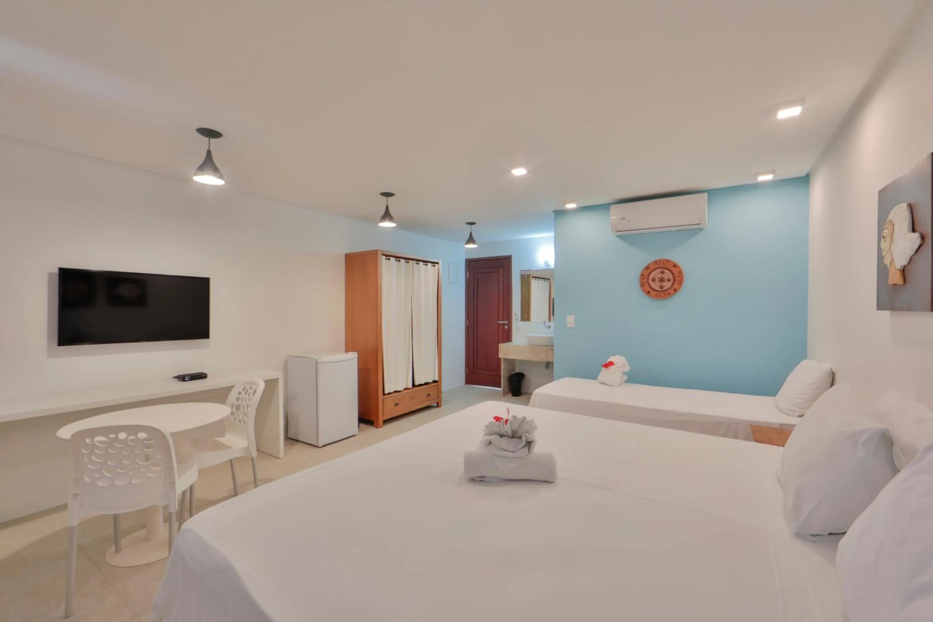 Photo of the whole room, Bed in Pousada Humaitá