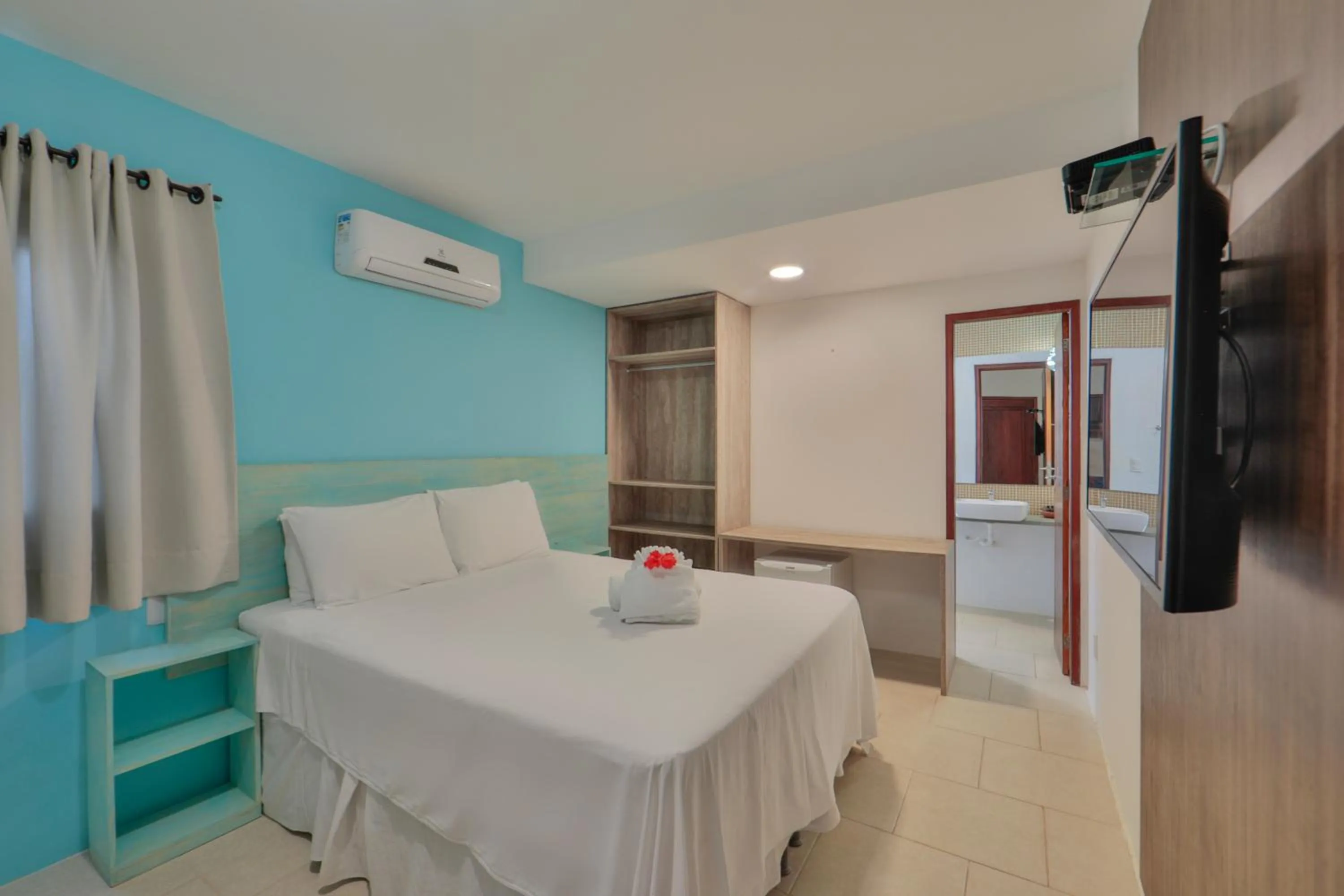 Photo of the whole room, Bed in Pousada Humaitá