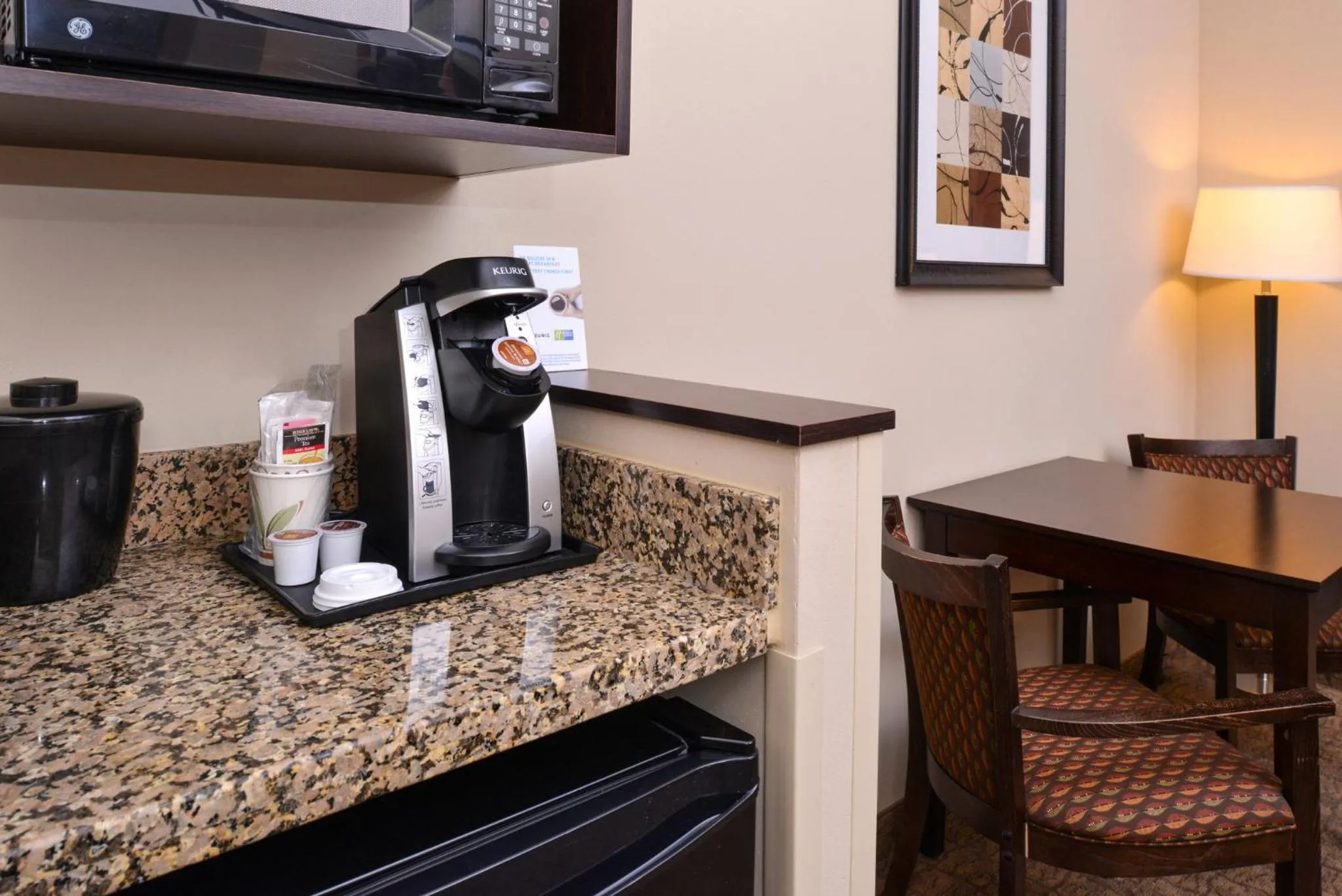 Photo of the whole room in Holiday Inn Express & Suites Fairmont by IHG