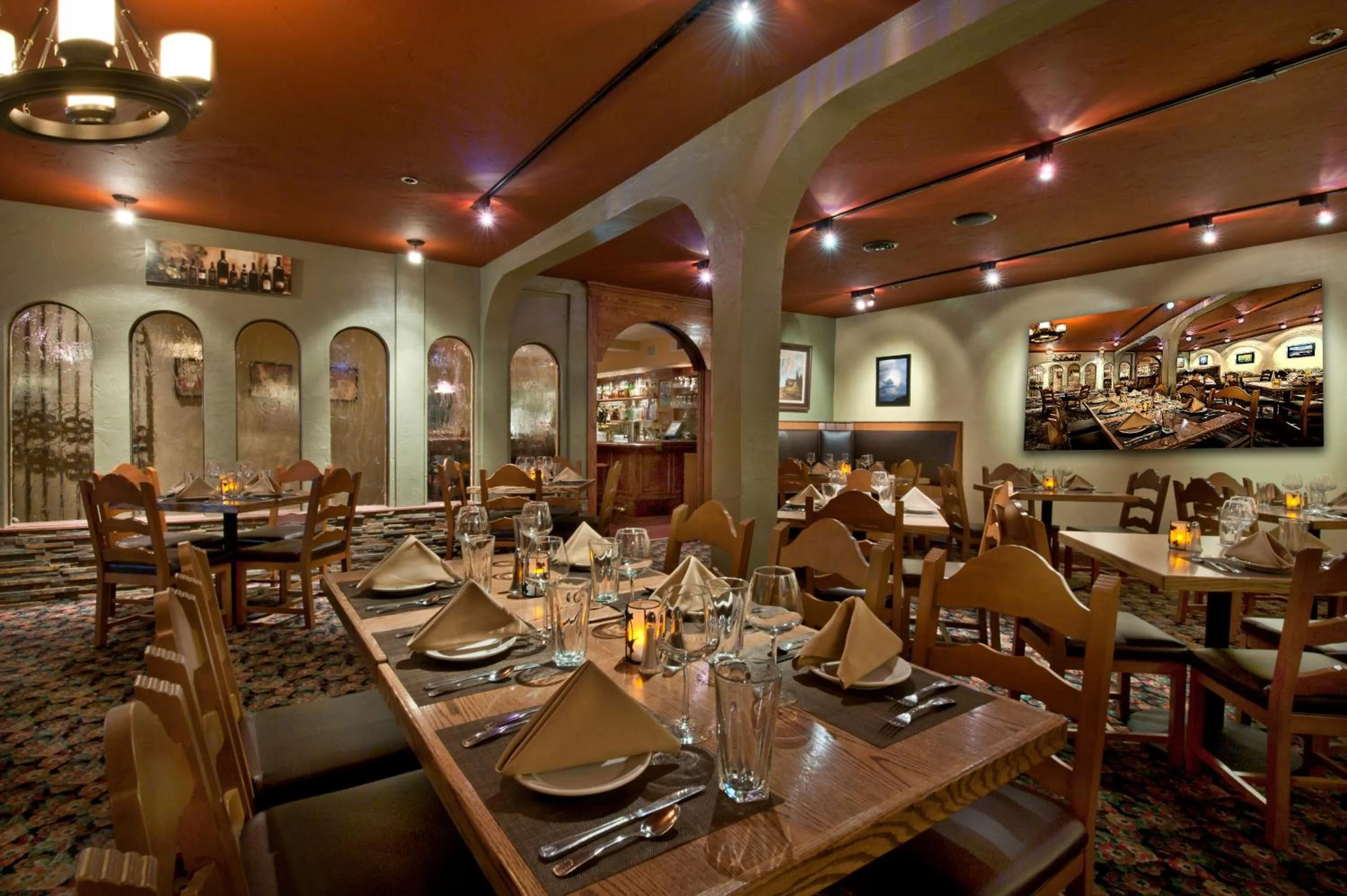 Restaurant/places to eat in Austria Hof Lodge