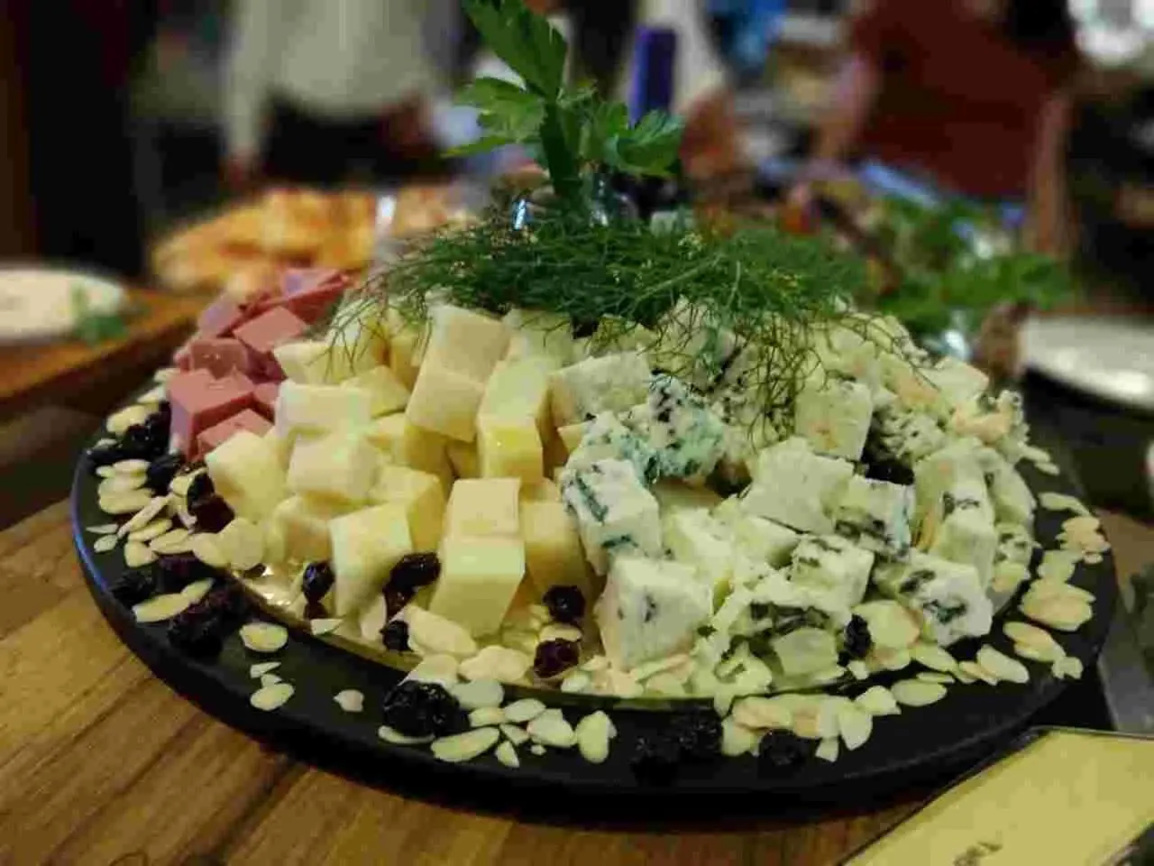 Restaurant/places to eat in Vale Suíço Resort