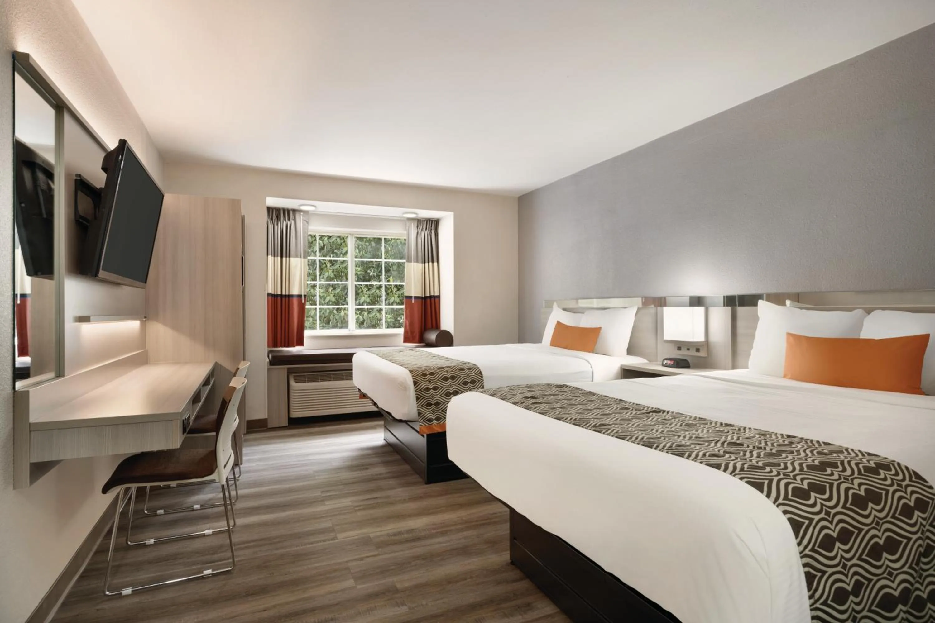 Public Bath, Bed in Microtel Inn & Suites by Wyndham Raleigh
