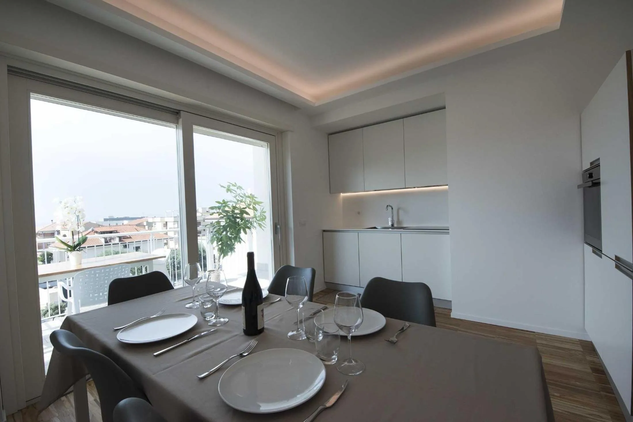 TV and multimedia in apARTments Sperlonga
