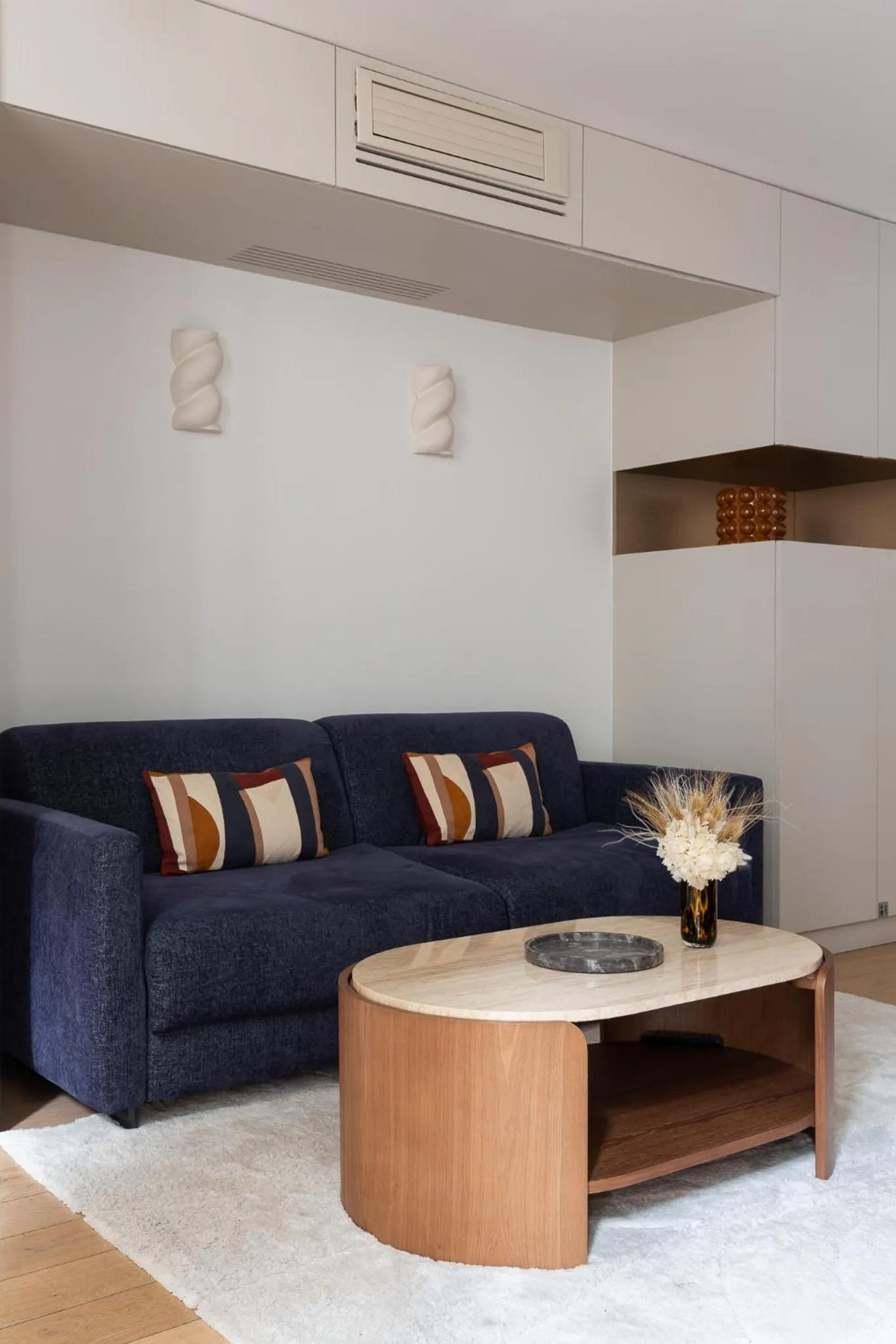 Living room in HIGHSTAY - Luxury Serviced Apartments - Place Vendôme