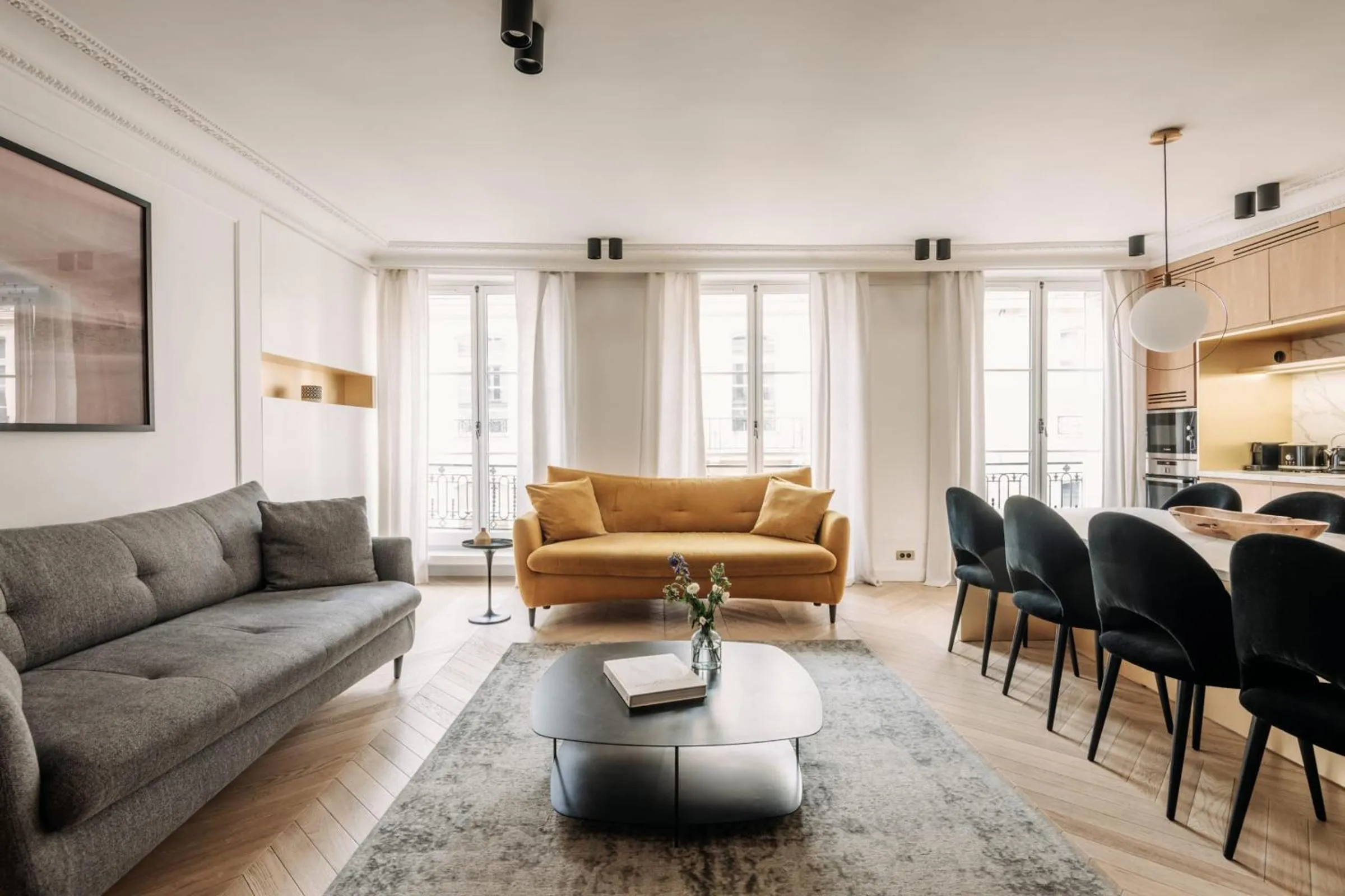Living room in HIGHSTAY - Luxury Serviced Apartments - Place Vendôme