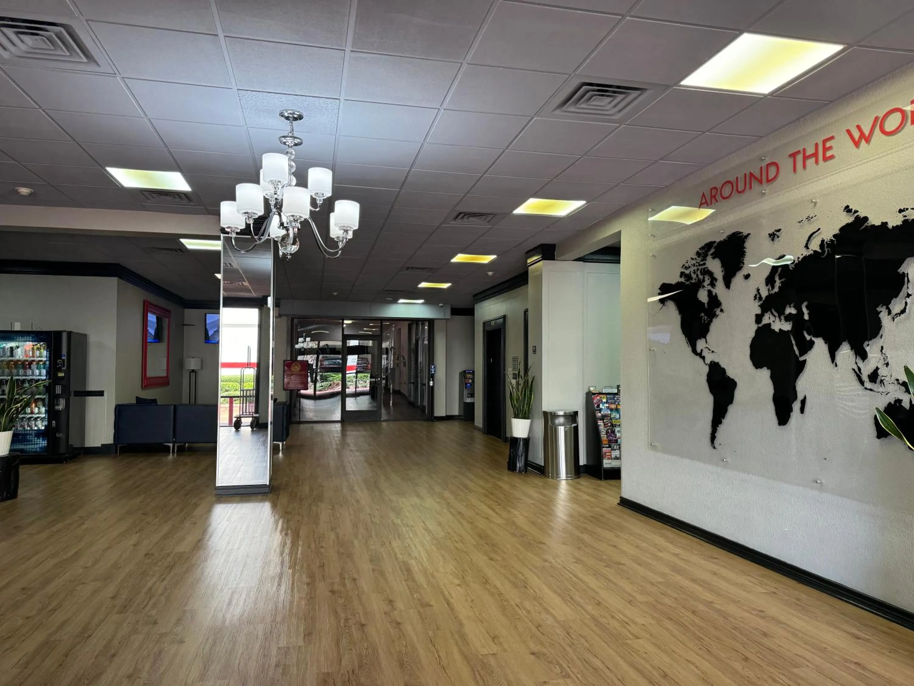 Property building in Alexis Hotel & Banquets Dallas Park Central Galleria