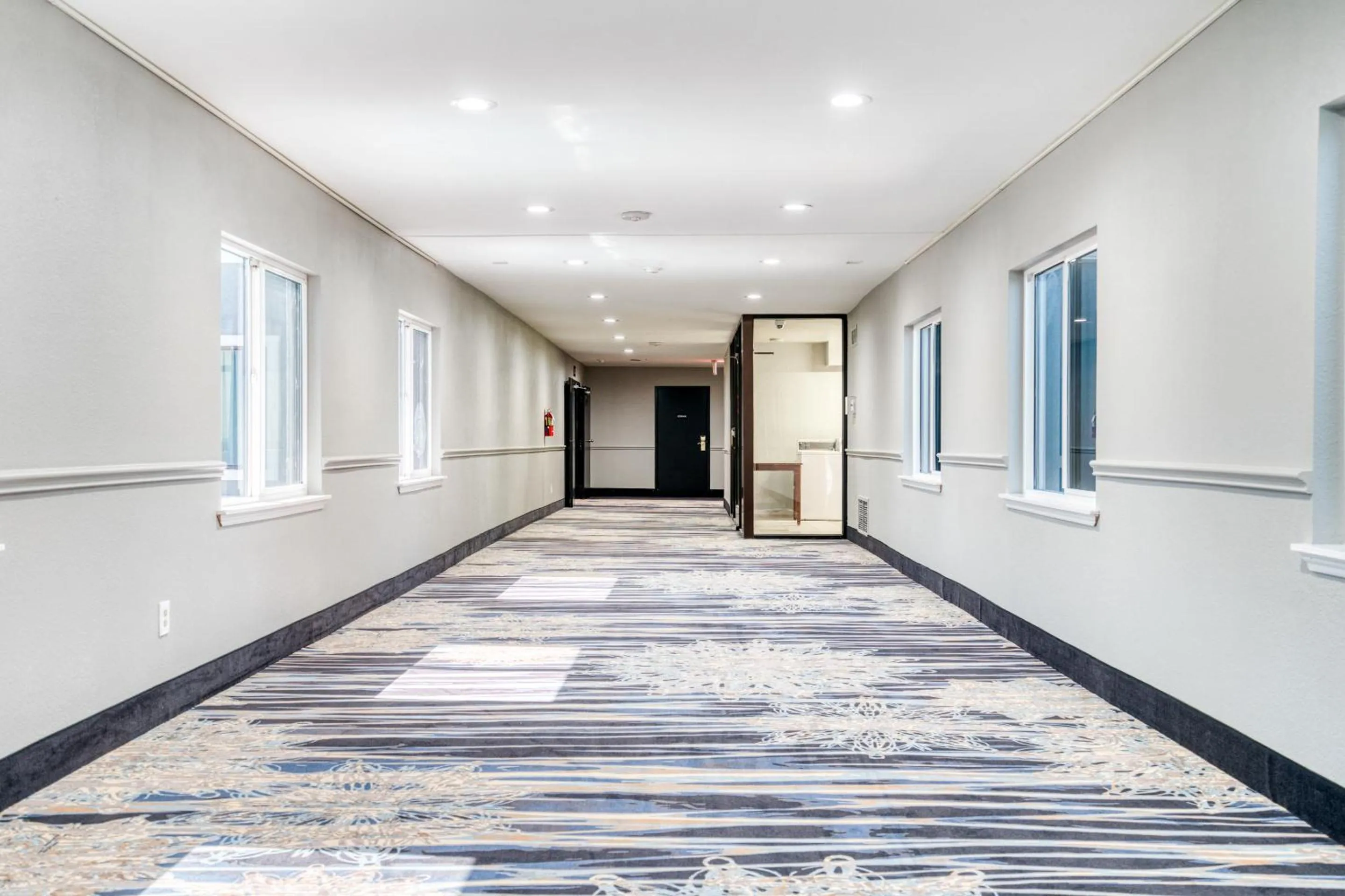 Area and facilities in Alexis Hotel & Banquets Dallas Park Central Galleria