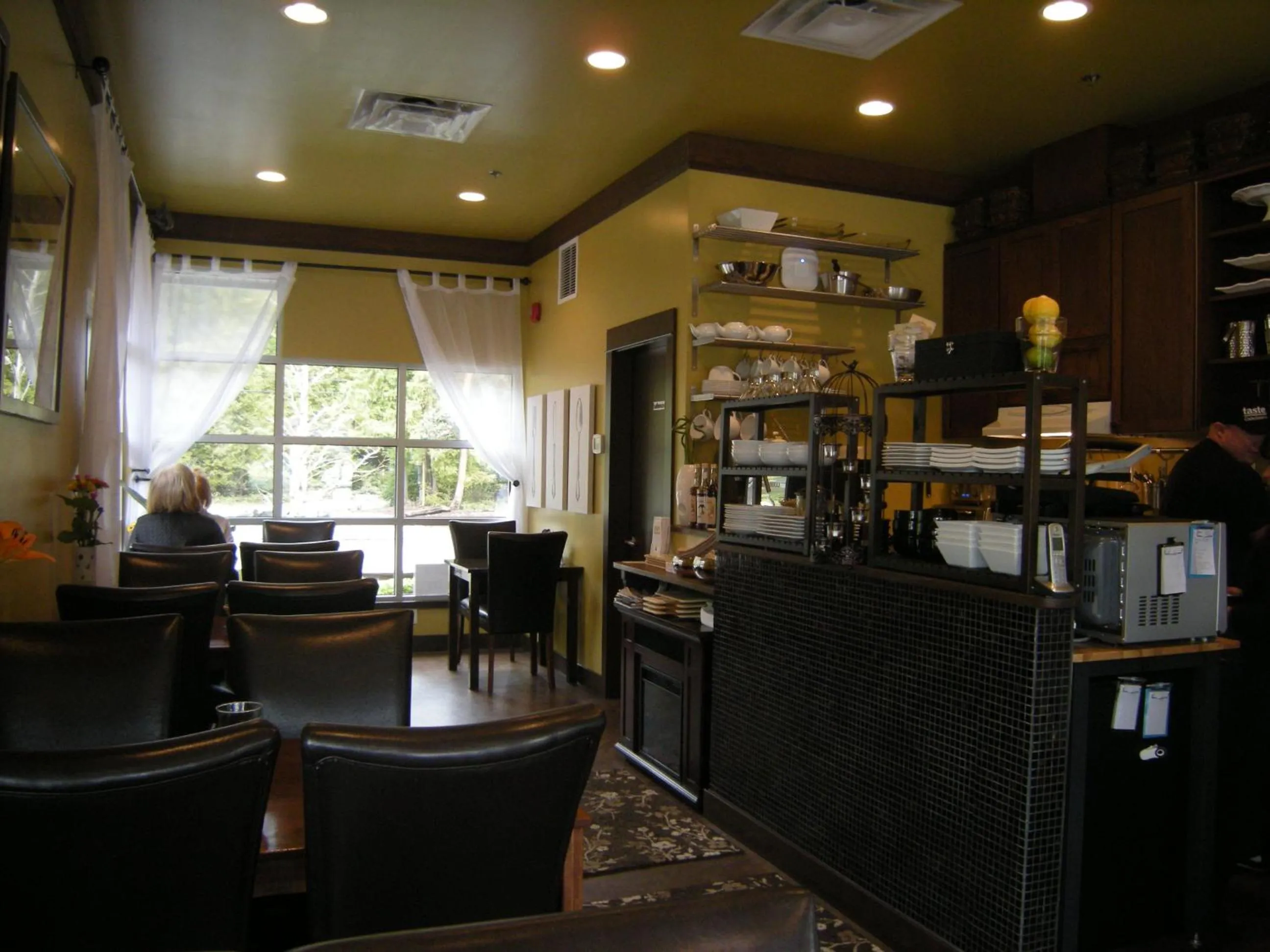 Restaurant/places to eat in Oceanside Village Resort