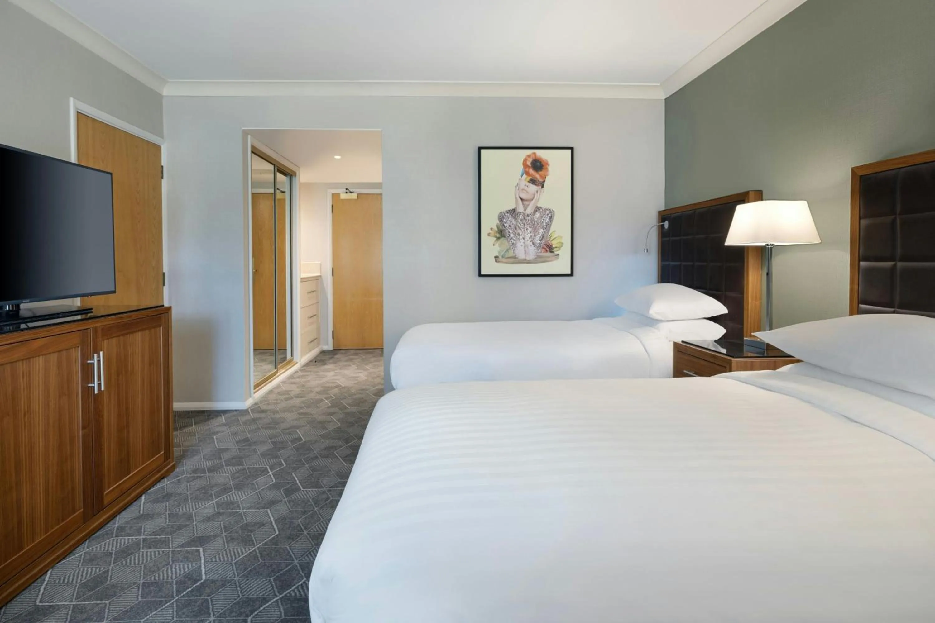 Photo of the whole room, Bed in Delta Hotels by Marriott Northampton