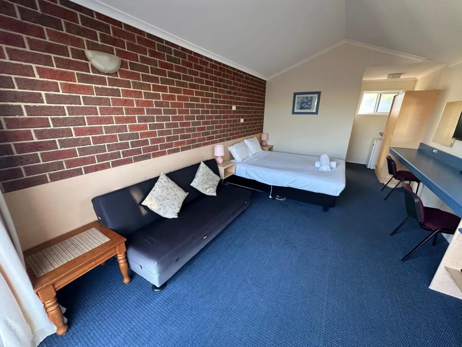 Bed in Merimbula Gardens Motel