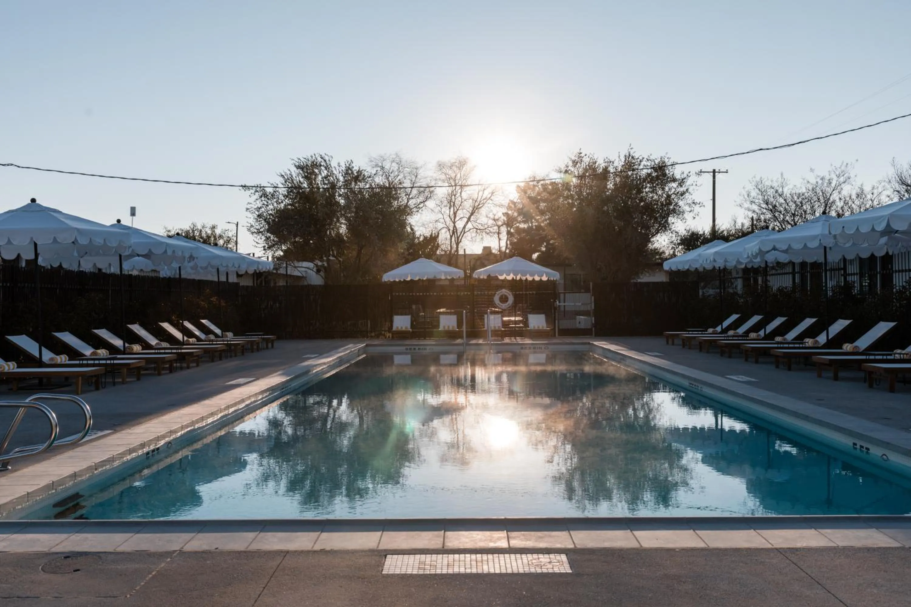 Queen Room in Cuyama Buckhorn