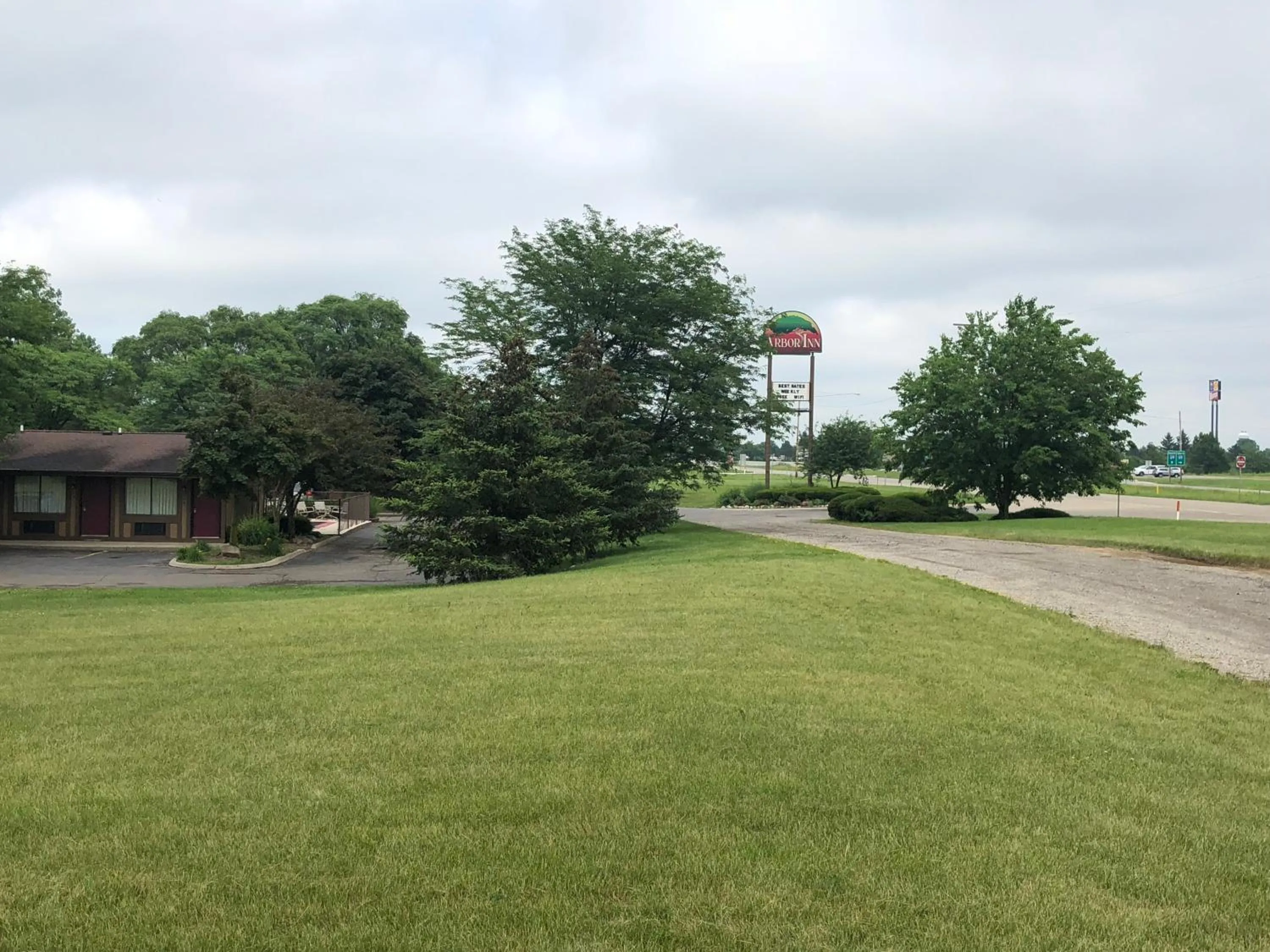 Natural landscape in Arbor Inn of Historic Marshall