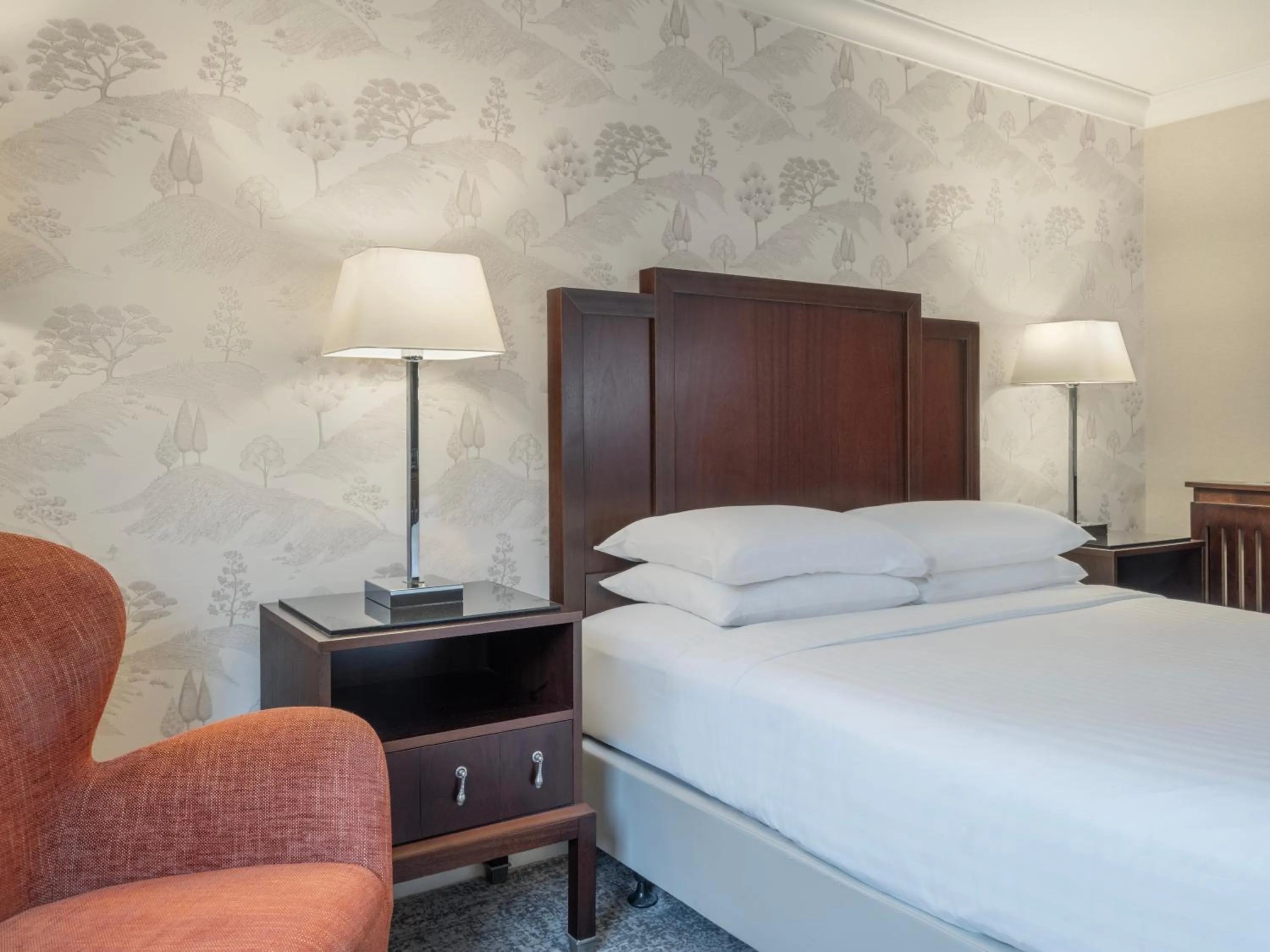 Bedroom, Bed in Delta Hotels by Marriott St Pierre Country Club