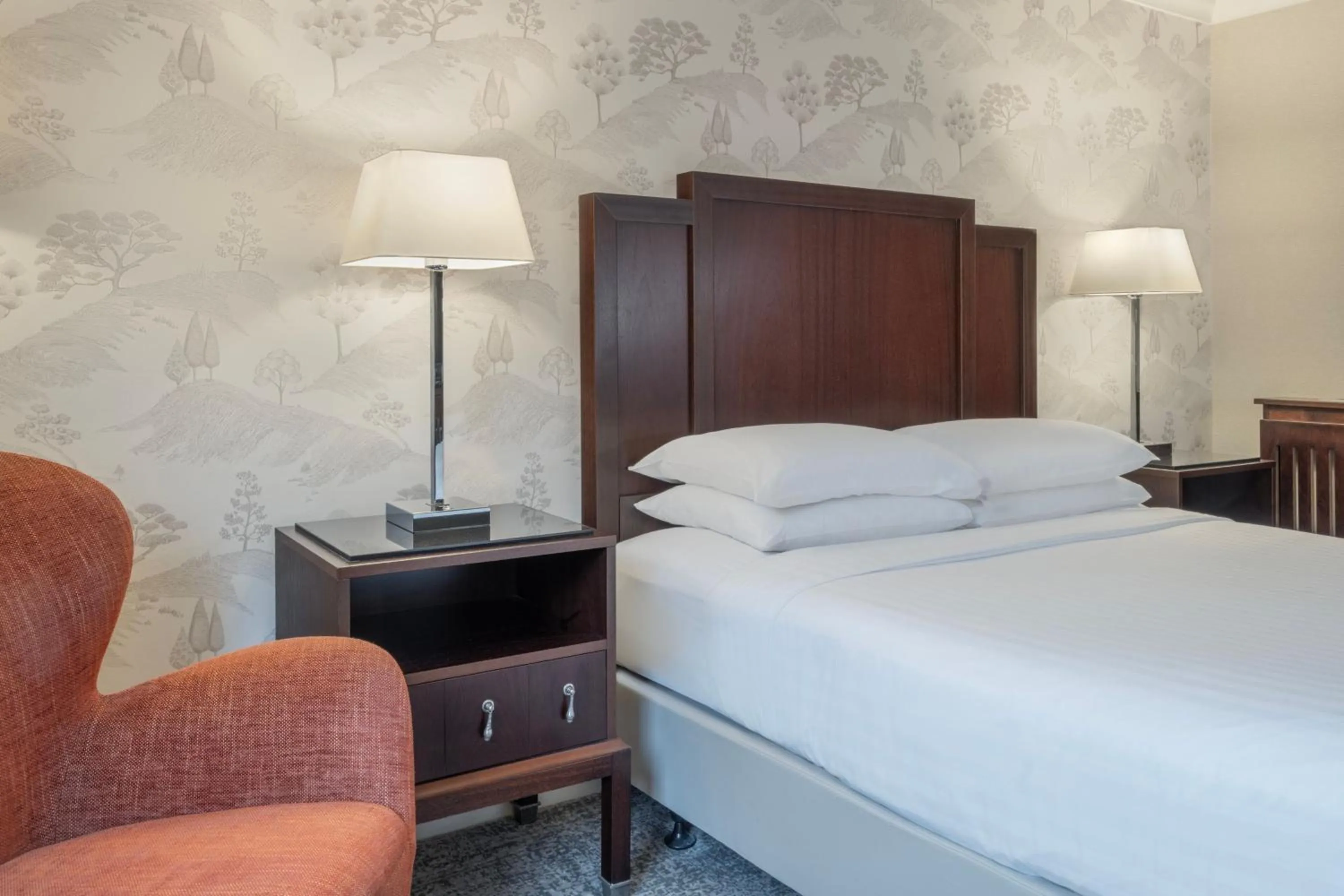 Photo of the whole room, Bed in Delta Hotels by Marriott St Pierre Country Club