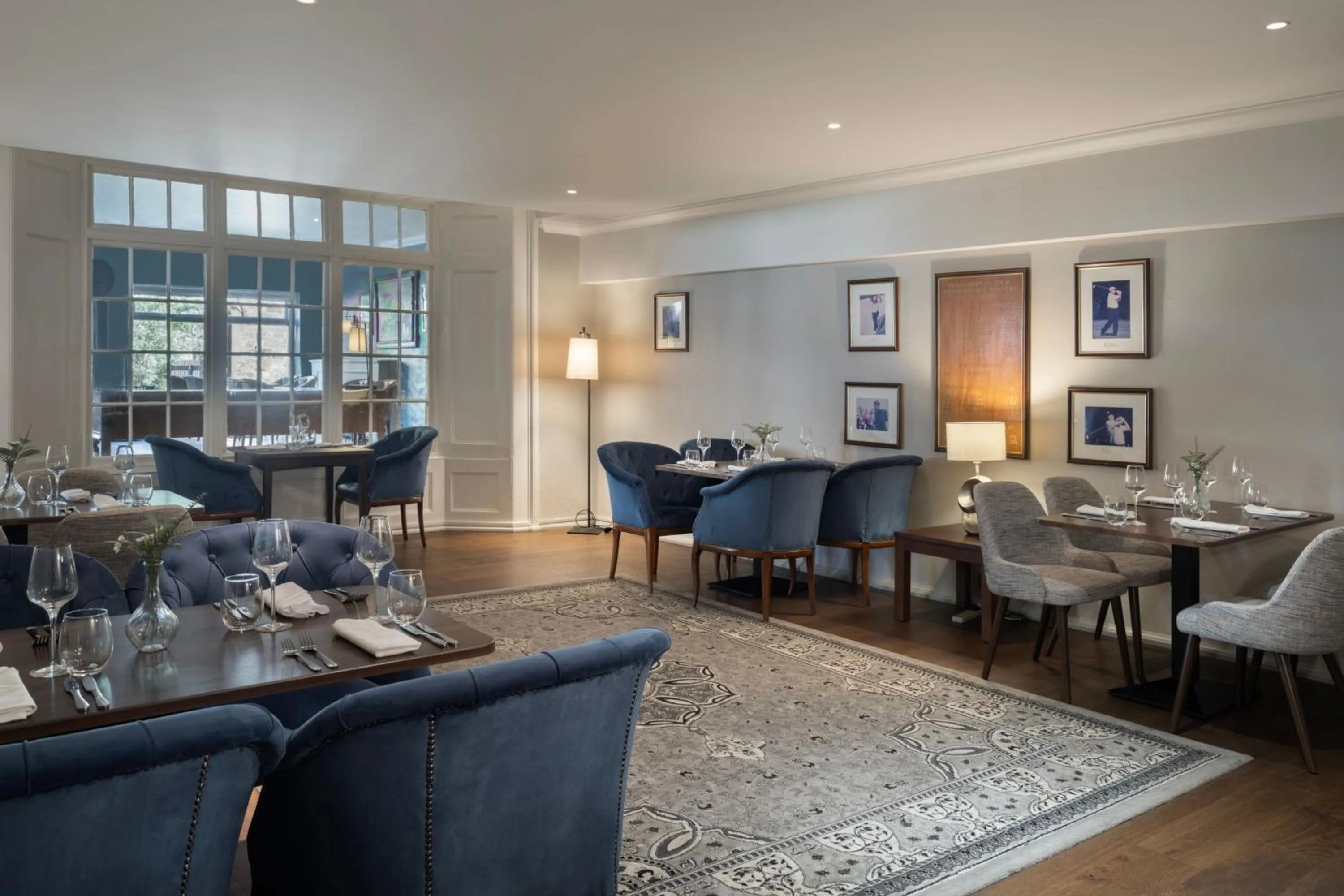 Lounge or bar in Delta Hotels by Marriott St Pierre Country Club