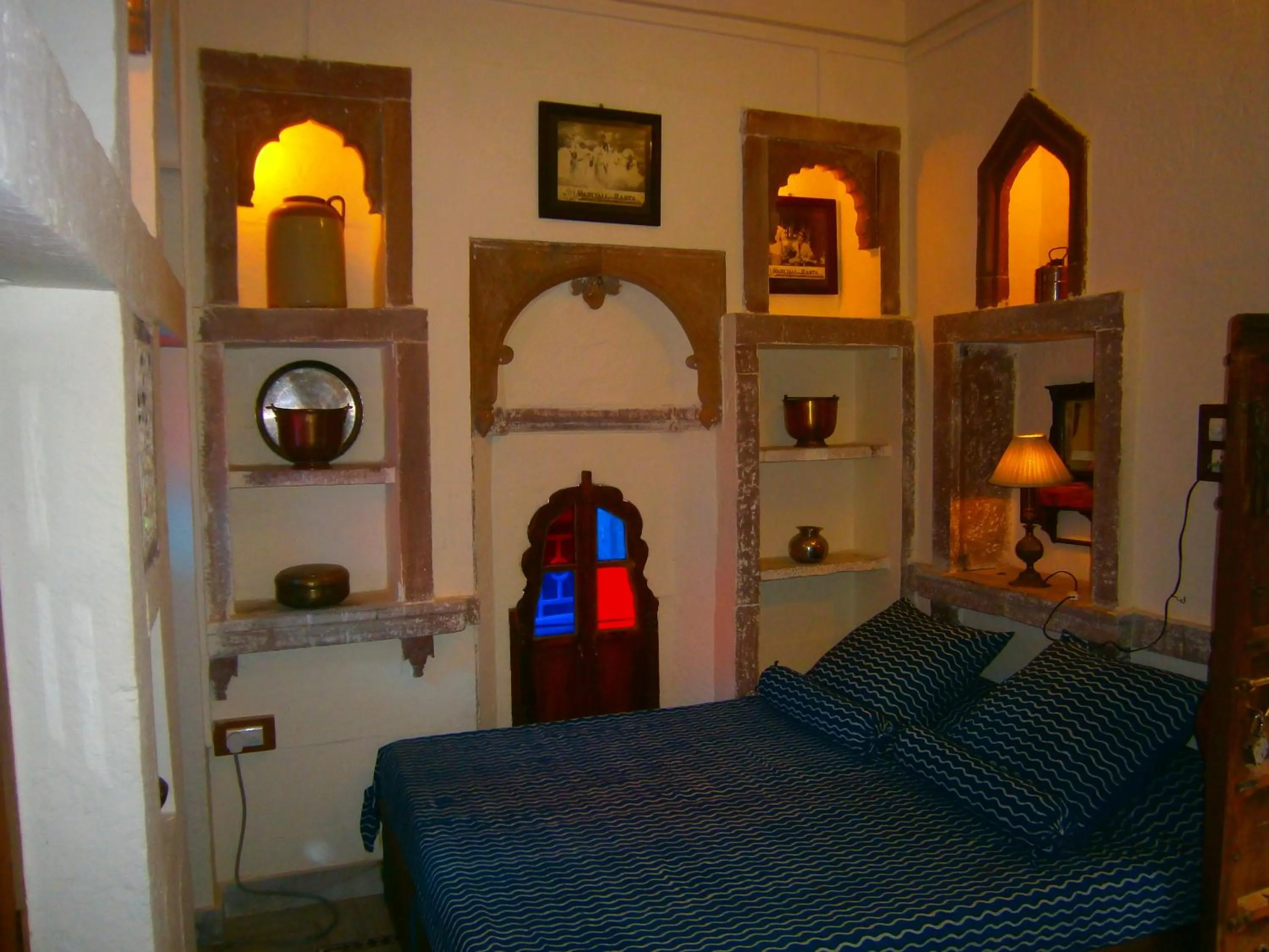 Photo of the whole room, Bed in Juna Mahal Boutique Home Stay
