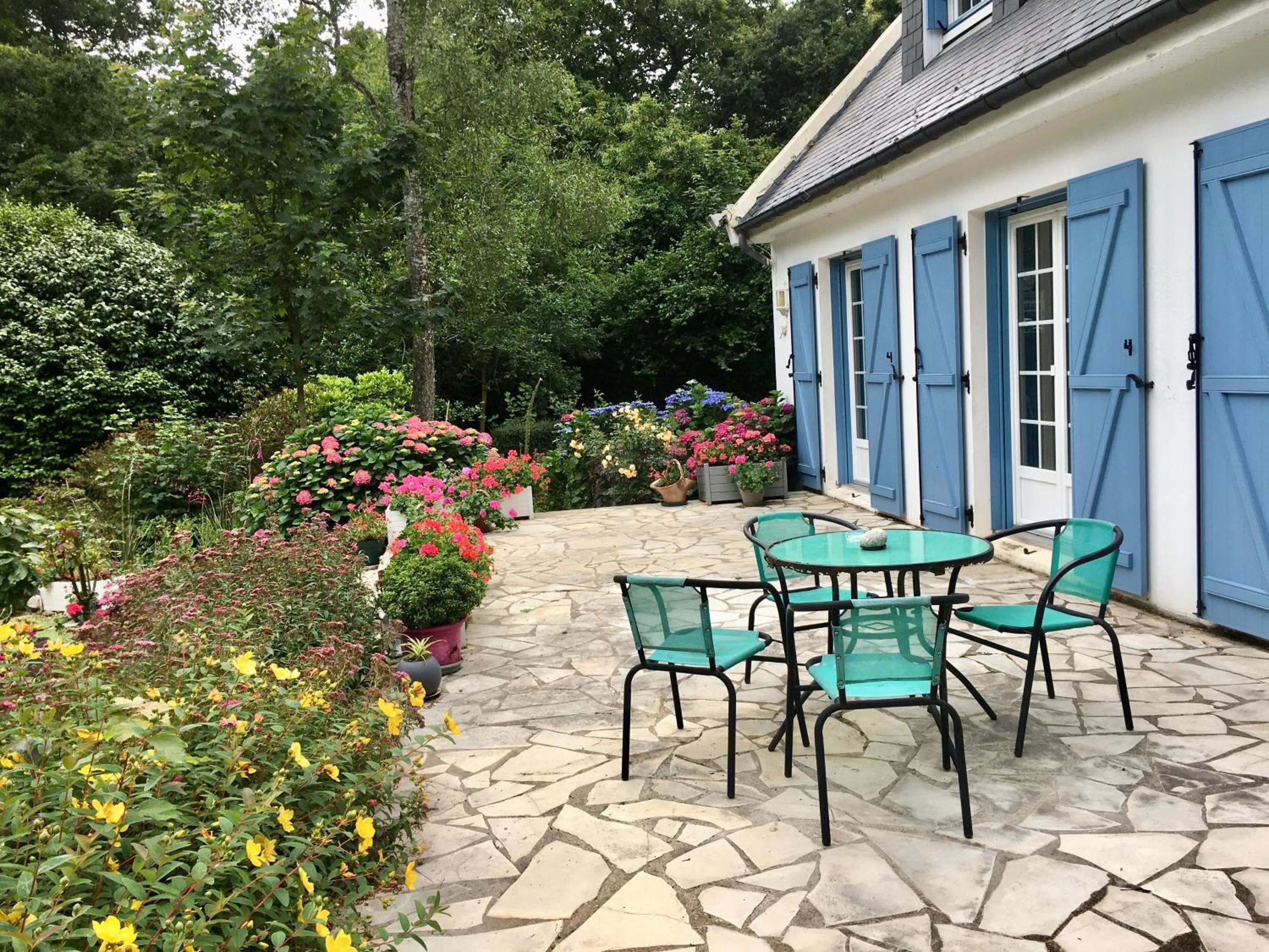 Patio in Chambres d'hotes Chez Annie