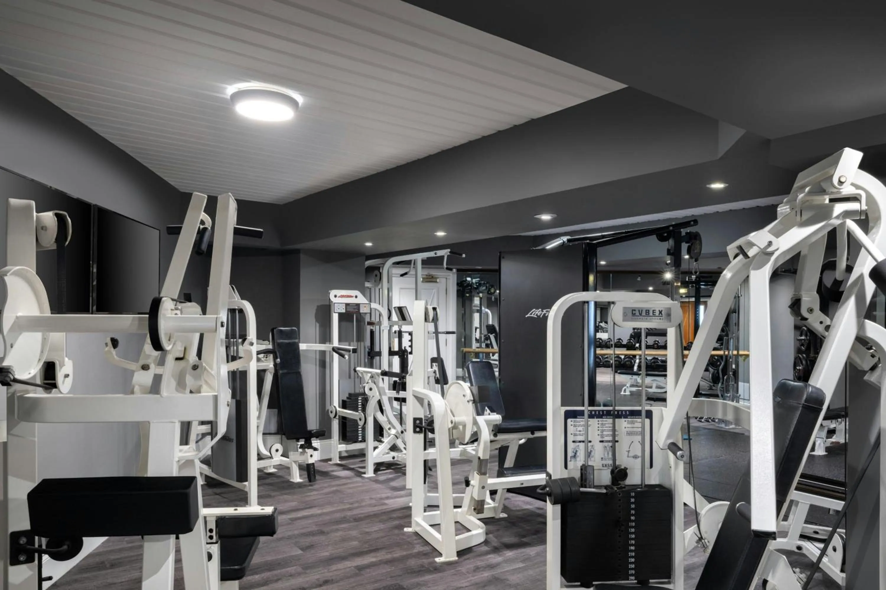 Fitness centre/facilities in Delta Hotels by Marriott Edinburgh