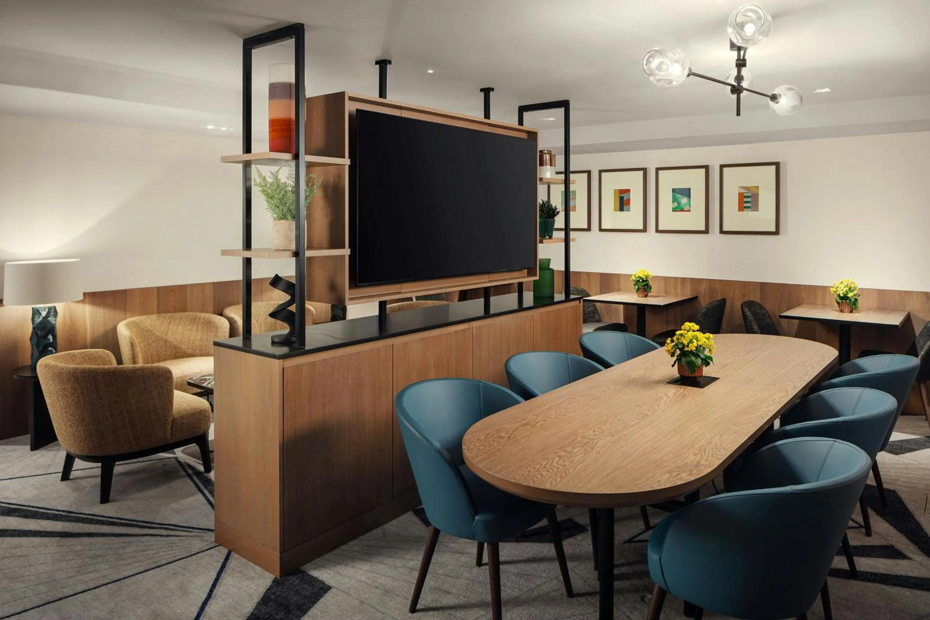 Lounge or bar in London Marriott Hotel Grosvenor Square
