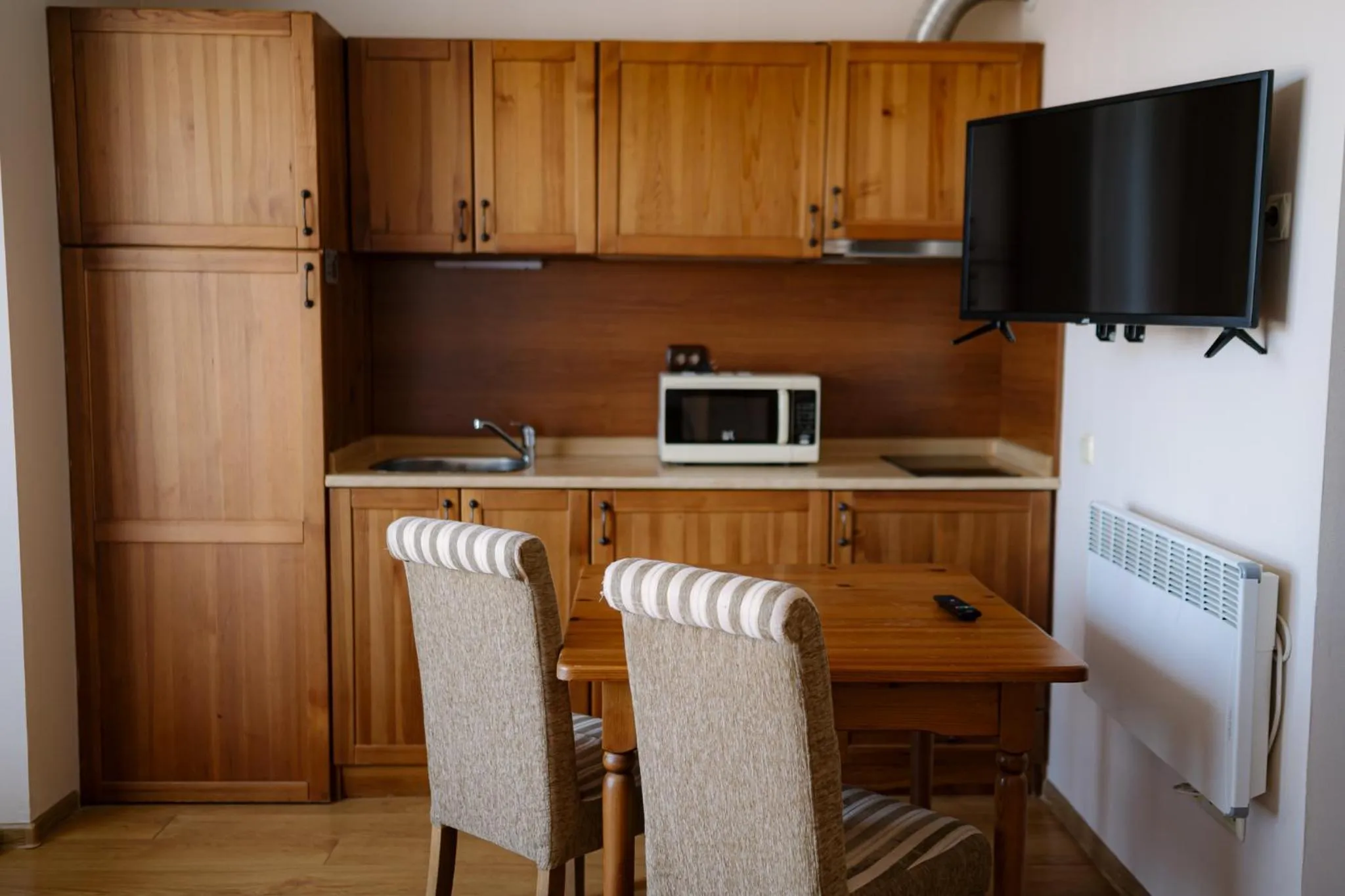 TV and multimedia in Cornelia Deluxe Residence