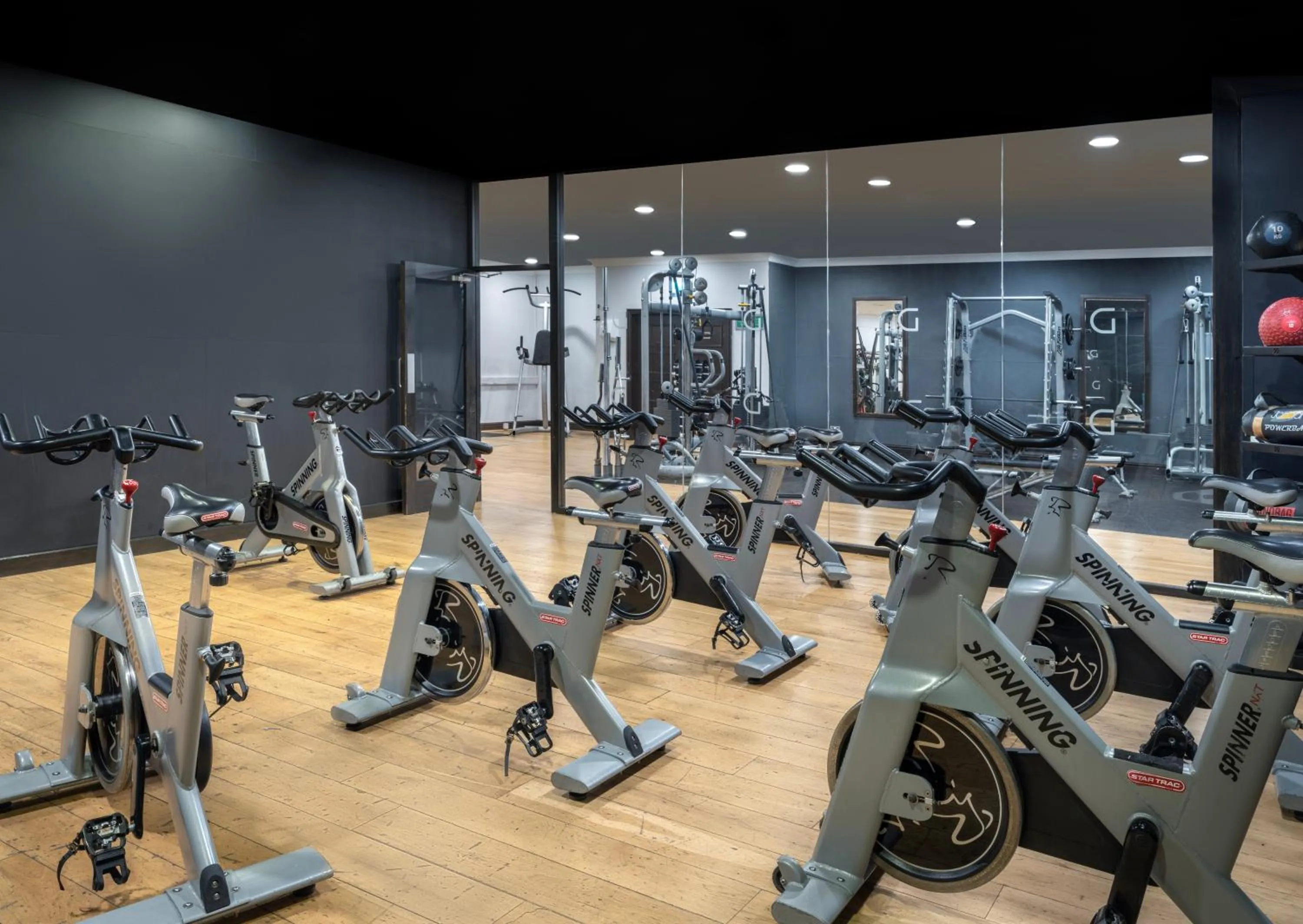 Fitness centre/facilities in Delta Hotels by Marriott Manchester Airport