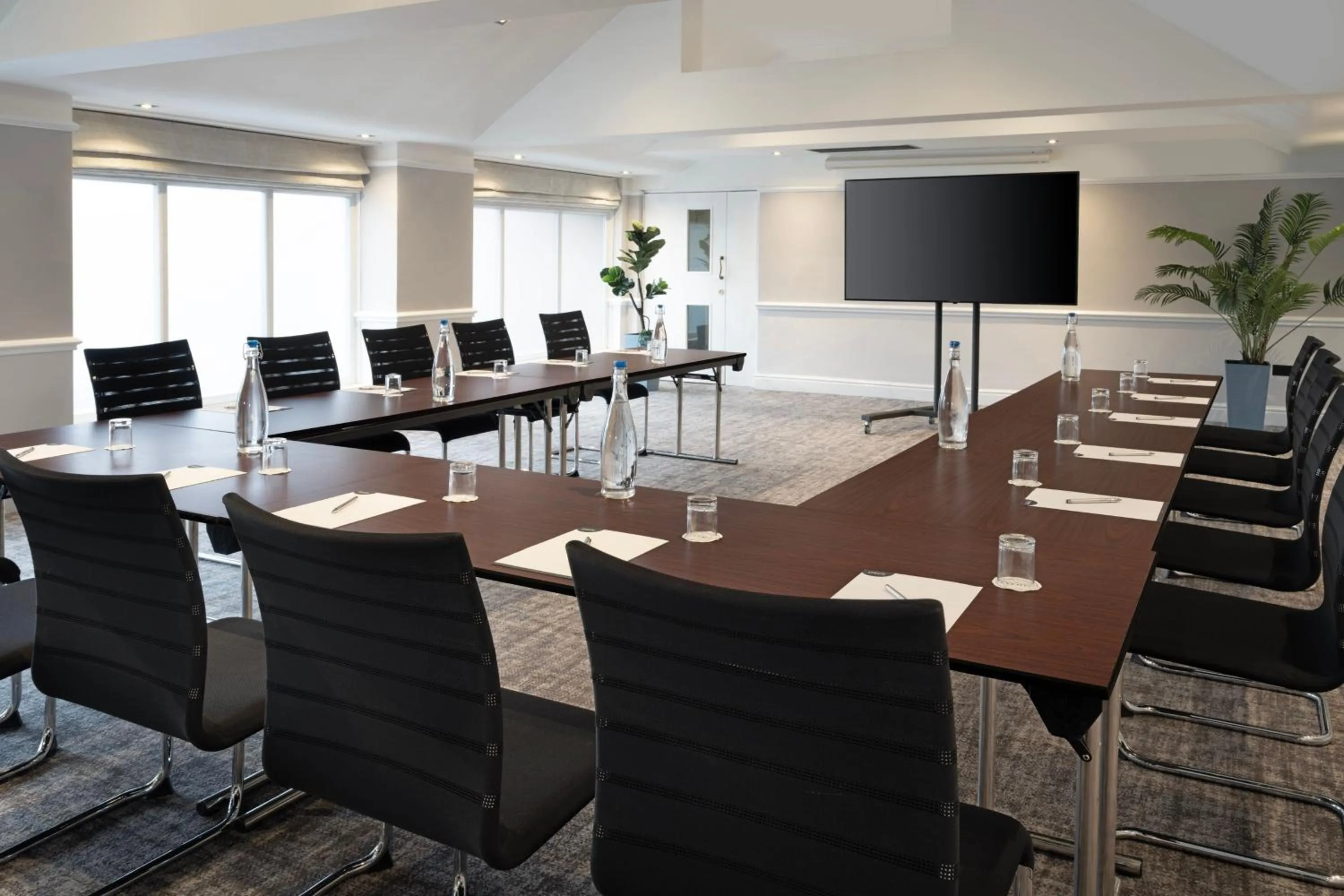 Meeting/conference room in Delta Hotels by Marriott Manchester Airport