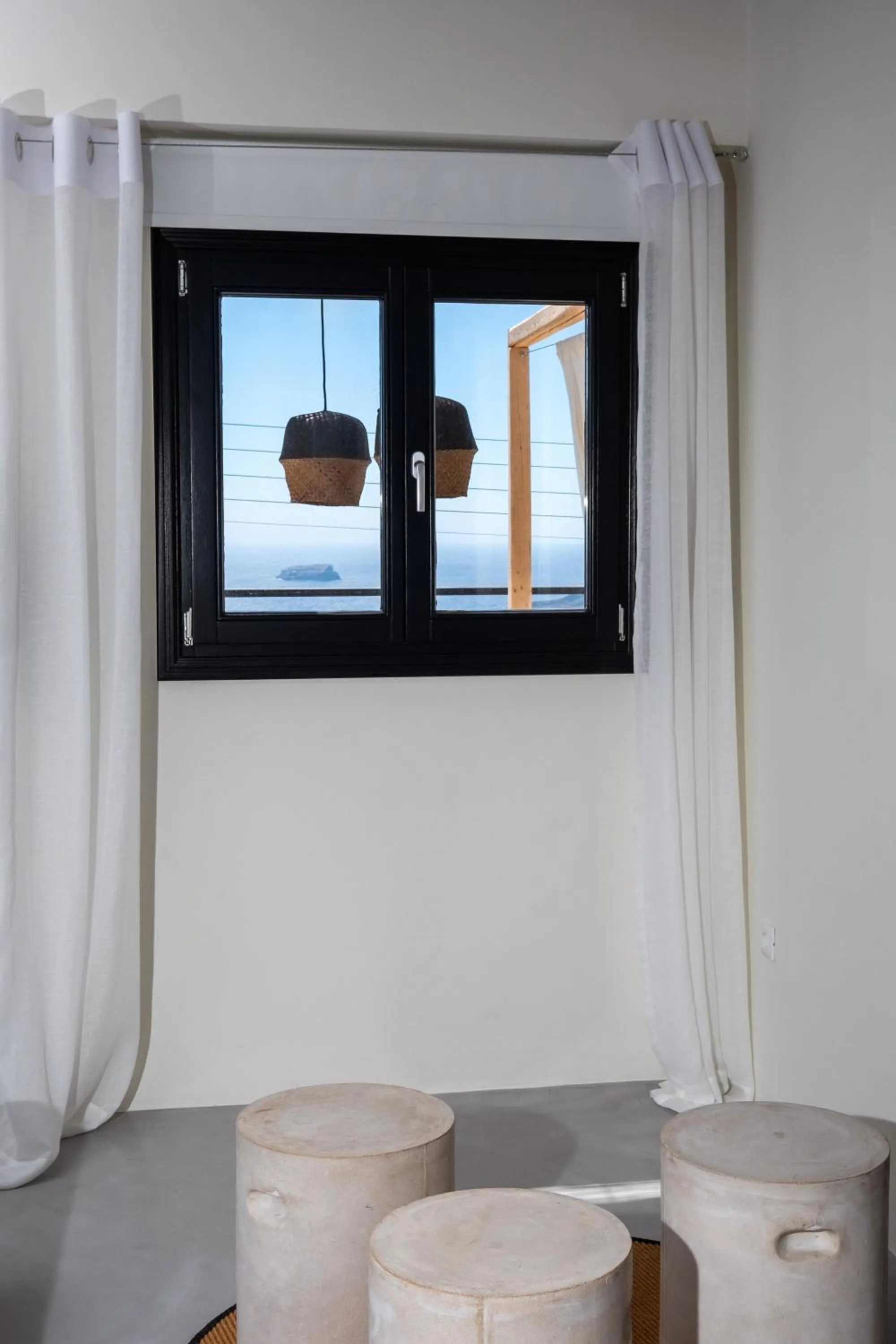 Sea view in IfestAu.4 Suites