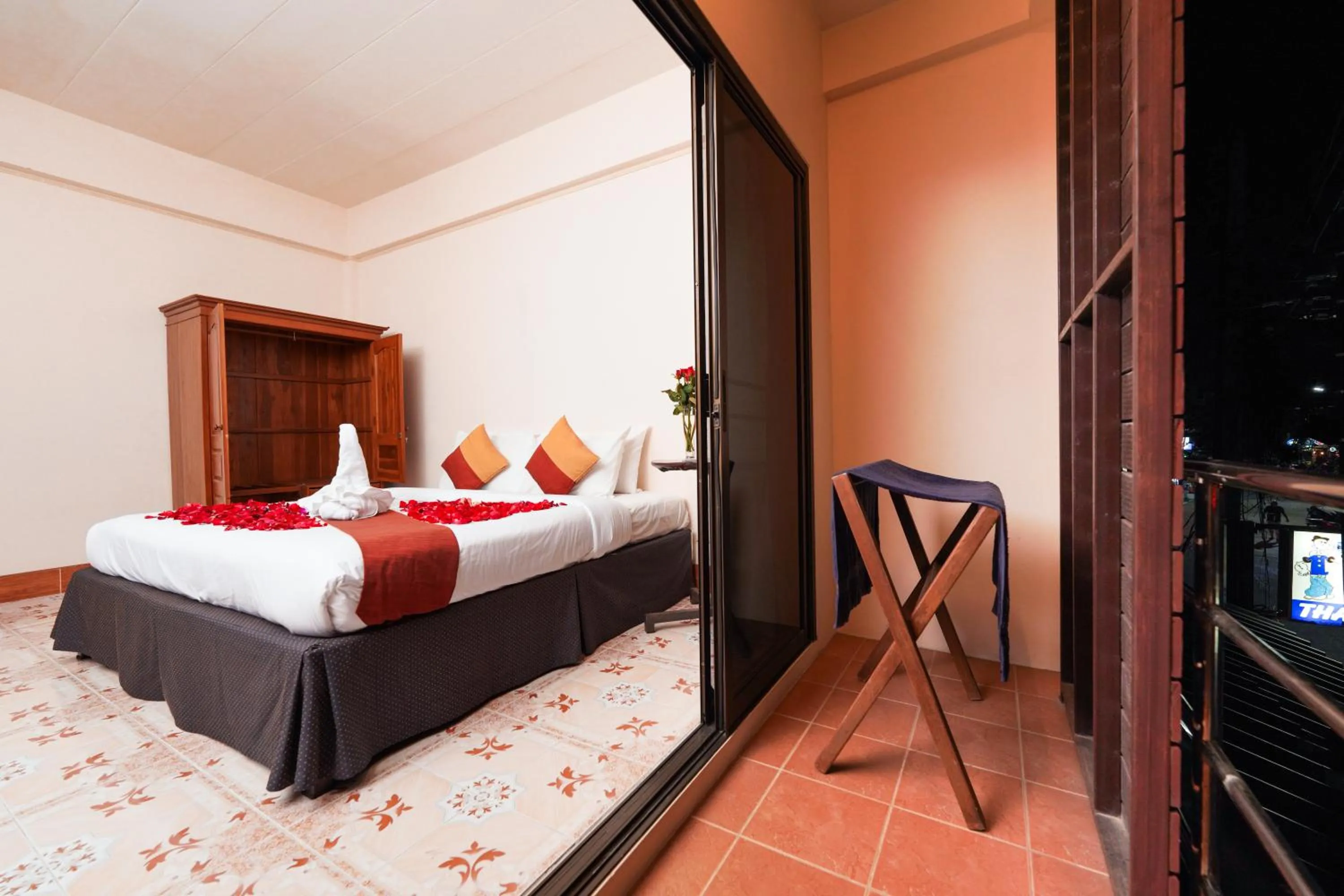 Bed in Baan Kamala Backpacker