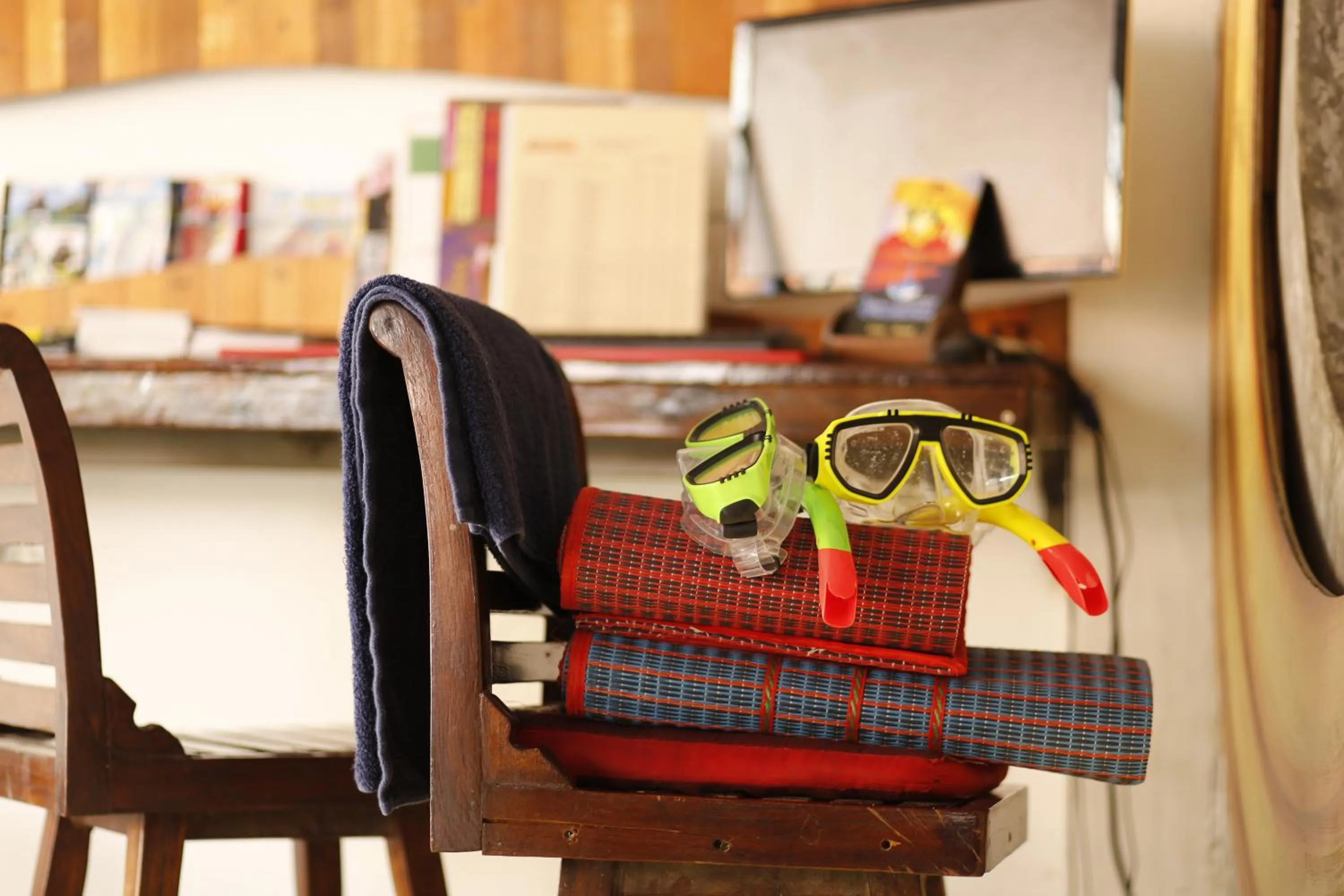 Beach in Baan Kamala Backpacker