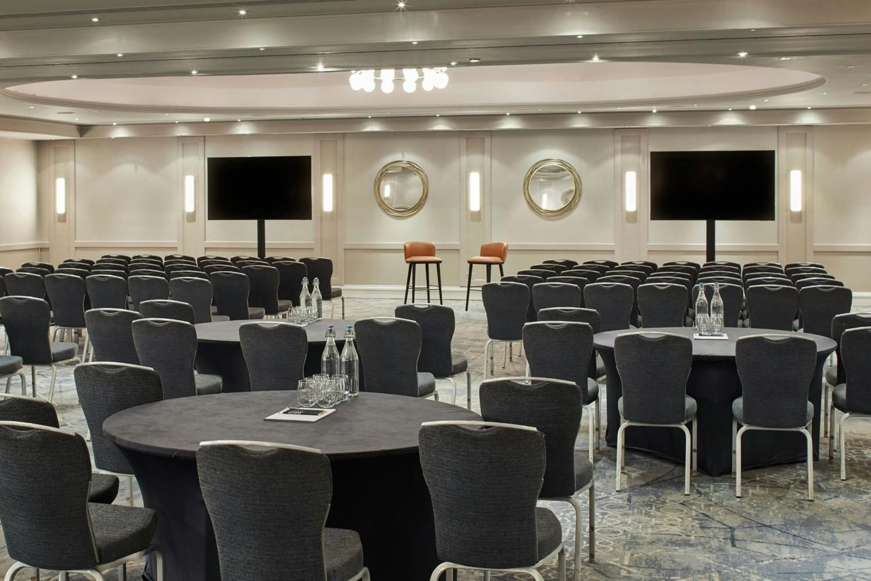 Meeting/conference room in Portsmouth Marriott Hotel