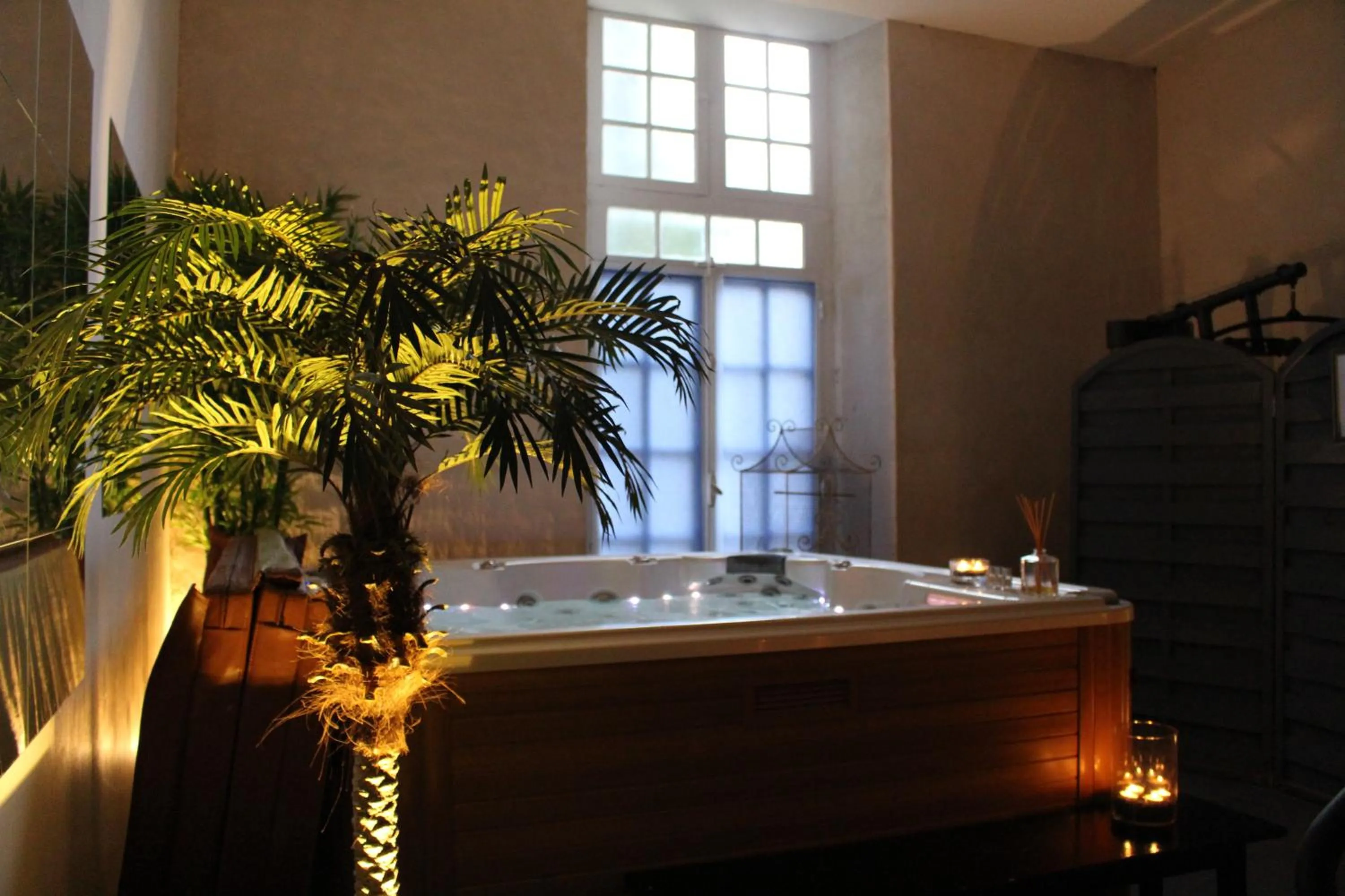 Spa and wellness centre/facilities in Manoir de la Baronnie