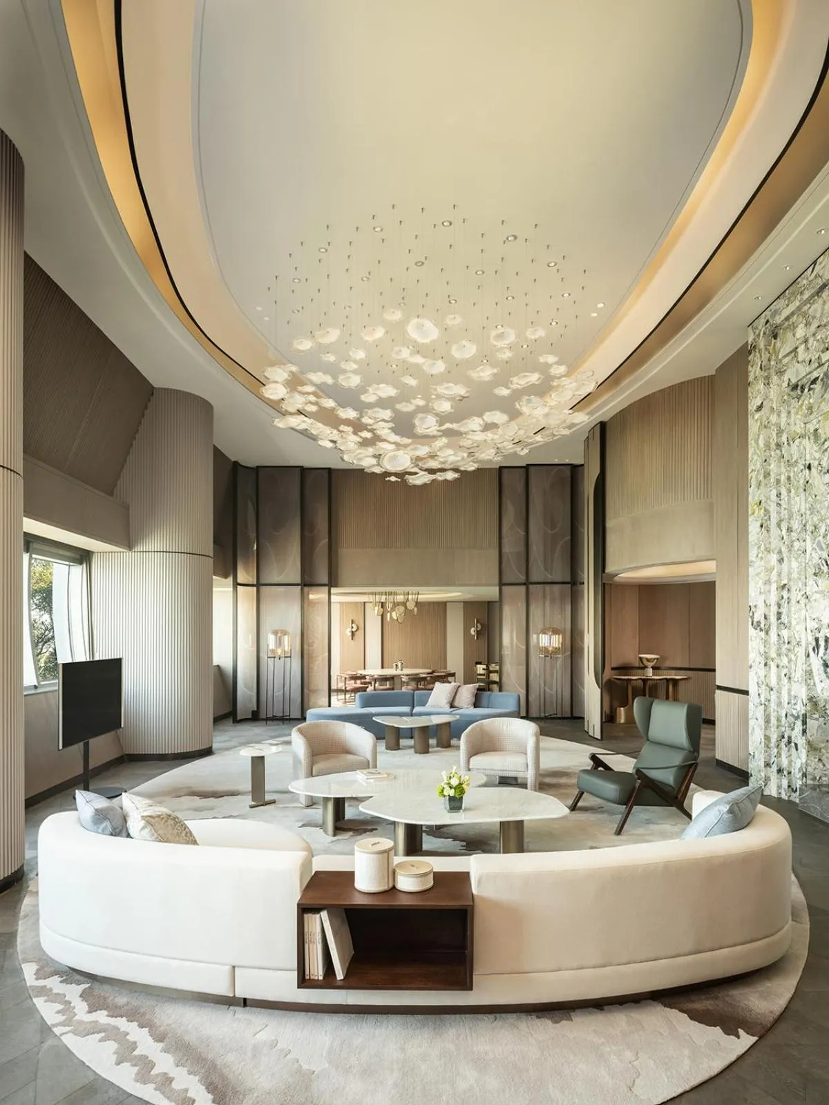 Living room in InterContinental Shanghai Harbour City by IHG